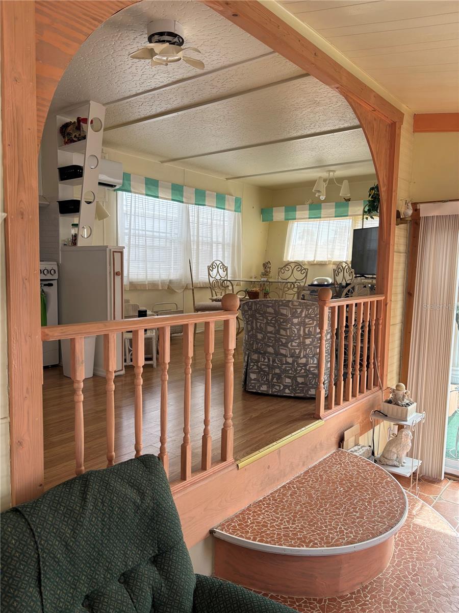 TB8367339 Property Photo