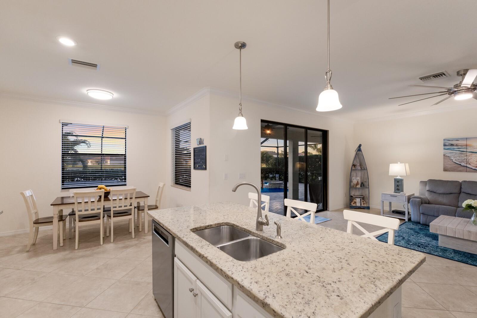 3814 SCRUB CREEK RUN, LAKEWOOD RANCH, FL, 34211