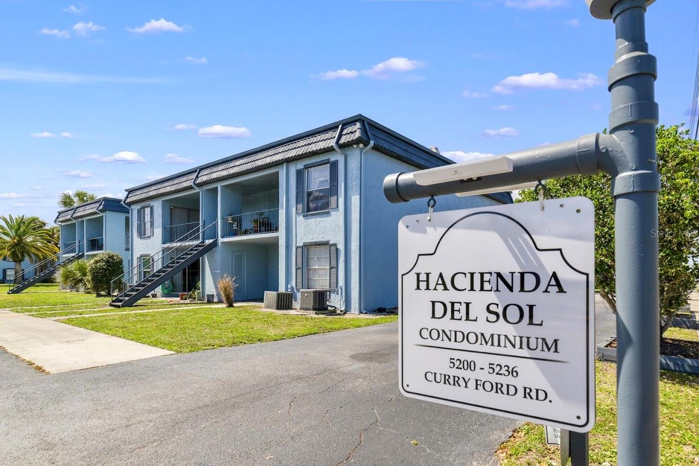 5220 CURRY FORD RD #303, ORLANDO, FL, 32812