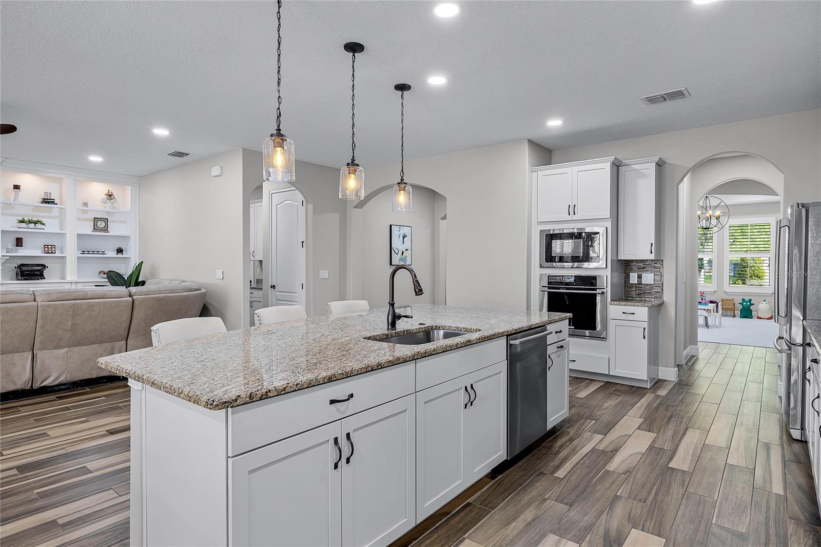 15624 MARINA BAY DR, WINTER GARDEN, FL, 34787