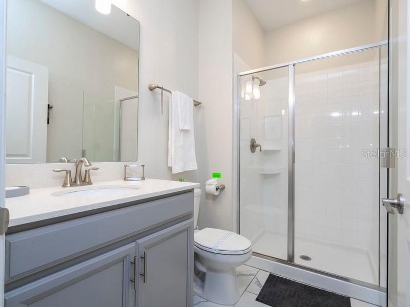 428 OCEAN COURSE AVE, DAVENPORT, FL, 33896