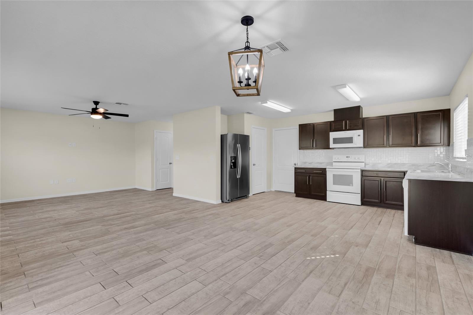 216 MILES CT, DAVENPORT, FL, 33837