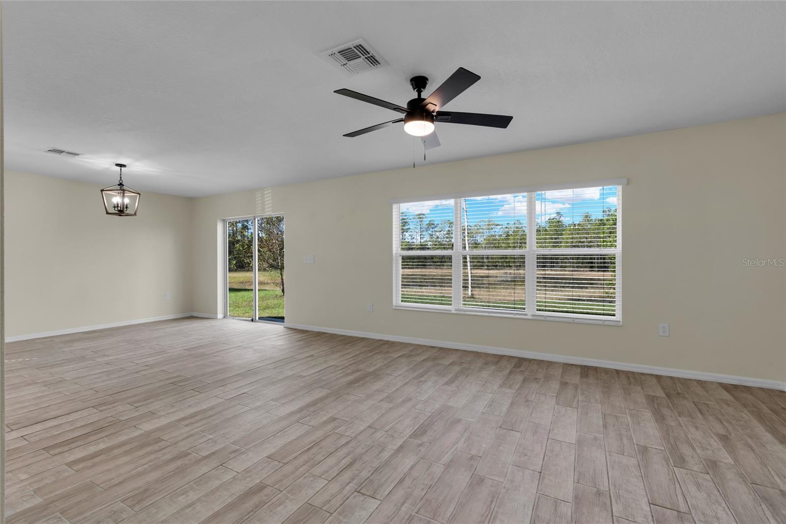 216 MILES CT, DAVENPORT, FL, 33837