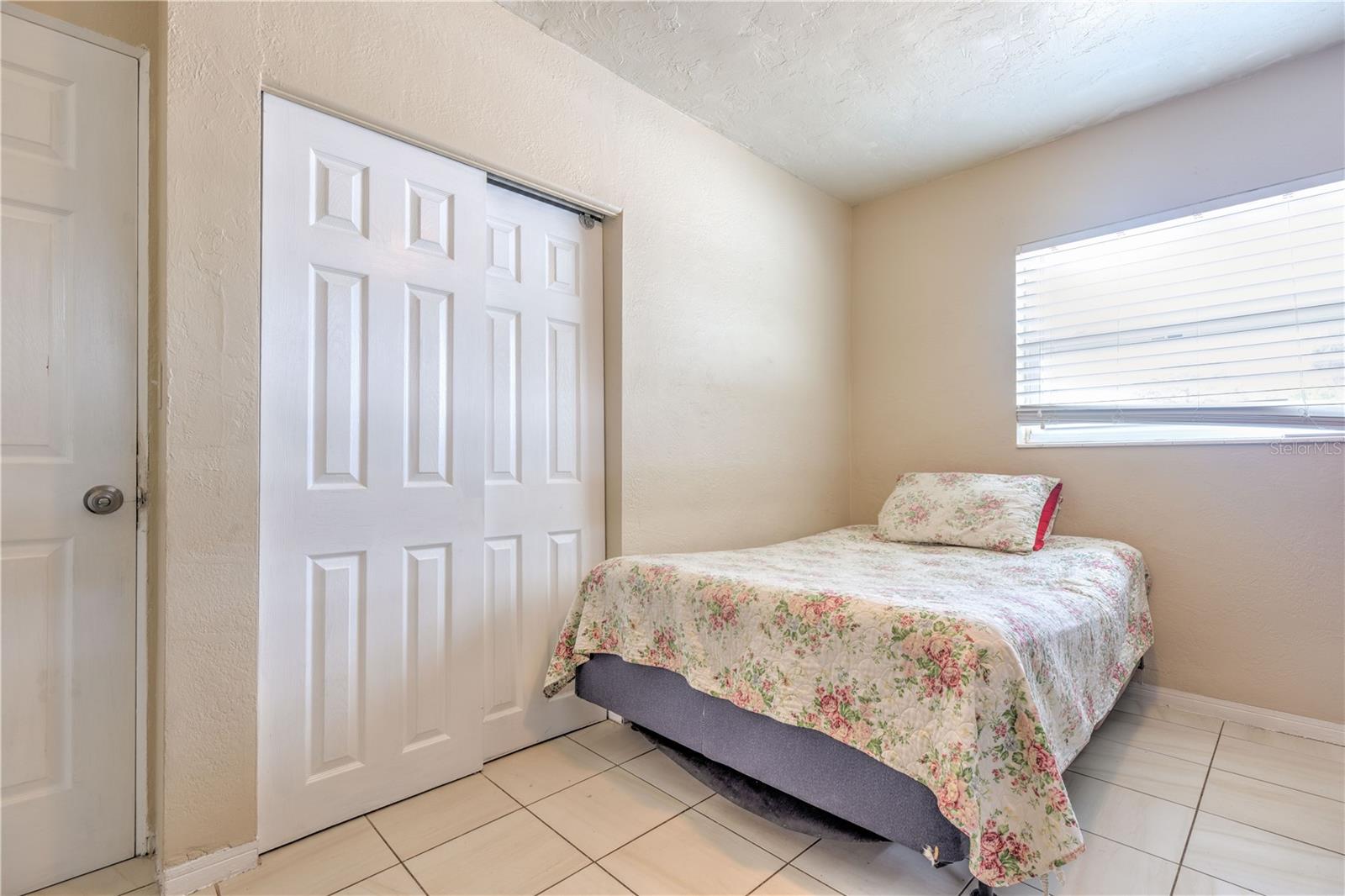 5330 DR MARTIN LUTHER KING JR ST S, ST PETERSBURG, FL, 33705