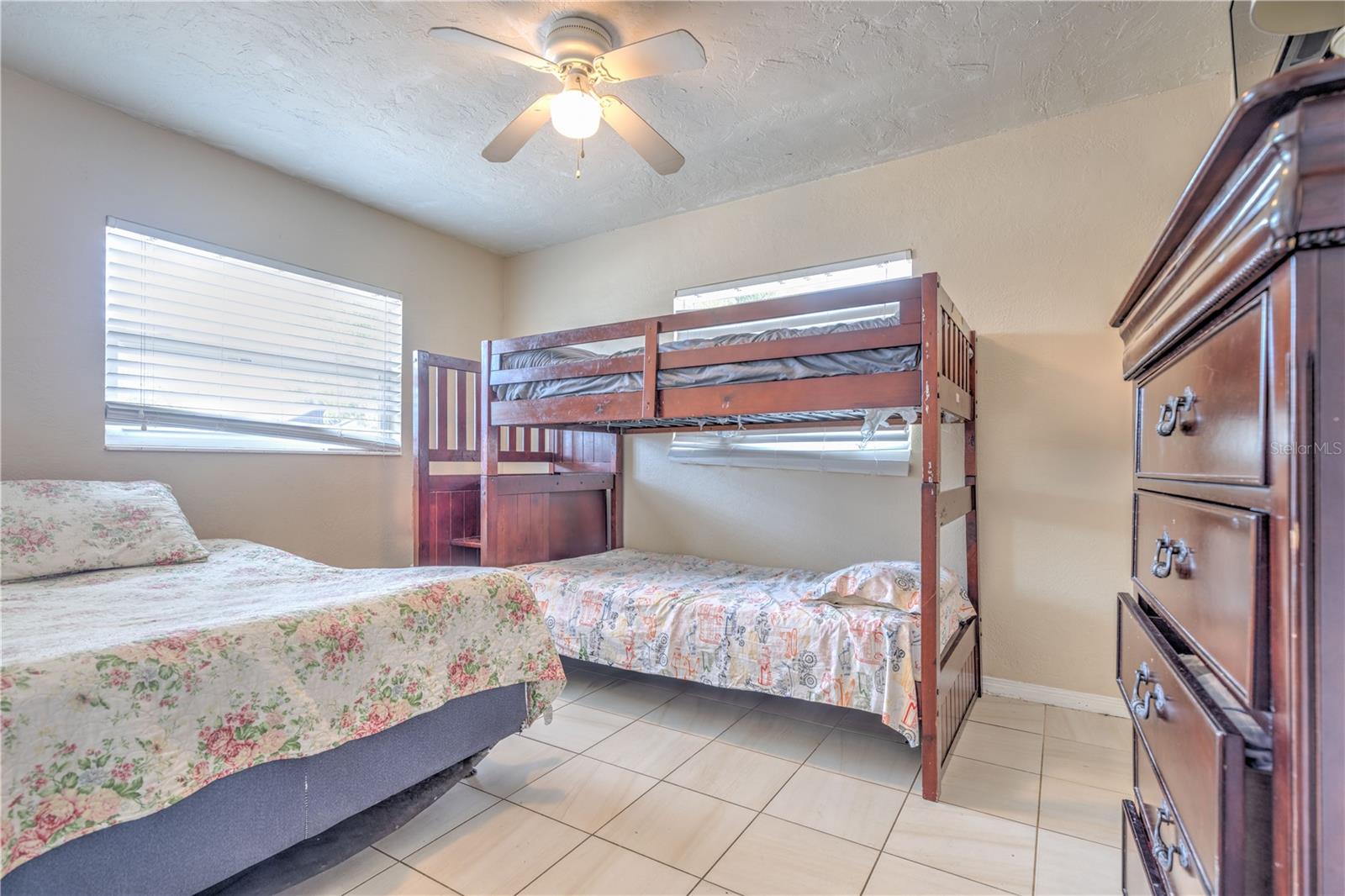 5330 DR MARTIN LUTHER KING JR ST S, ST PETERSBURG, FL, 33705