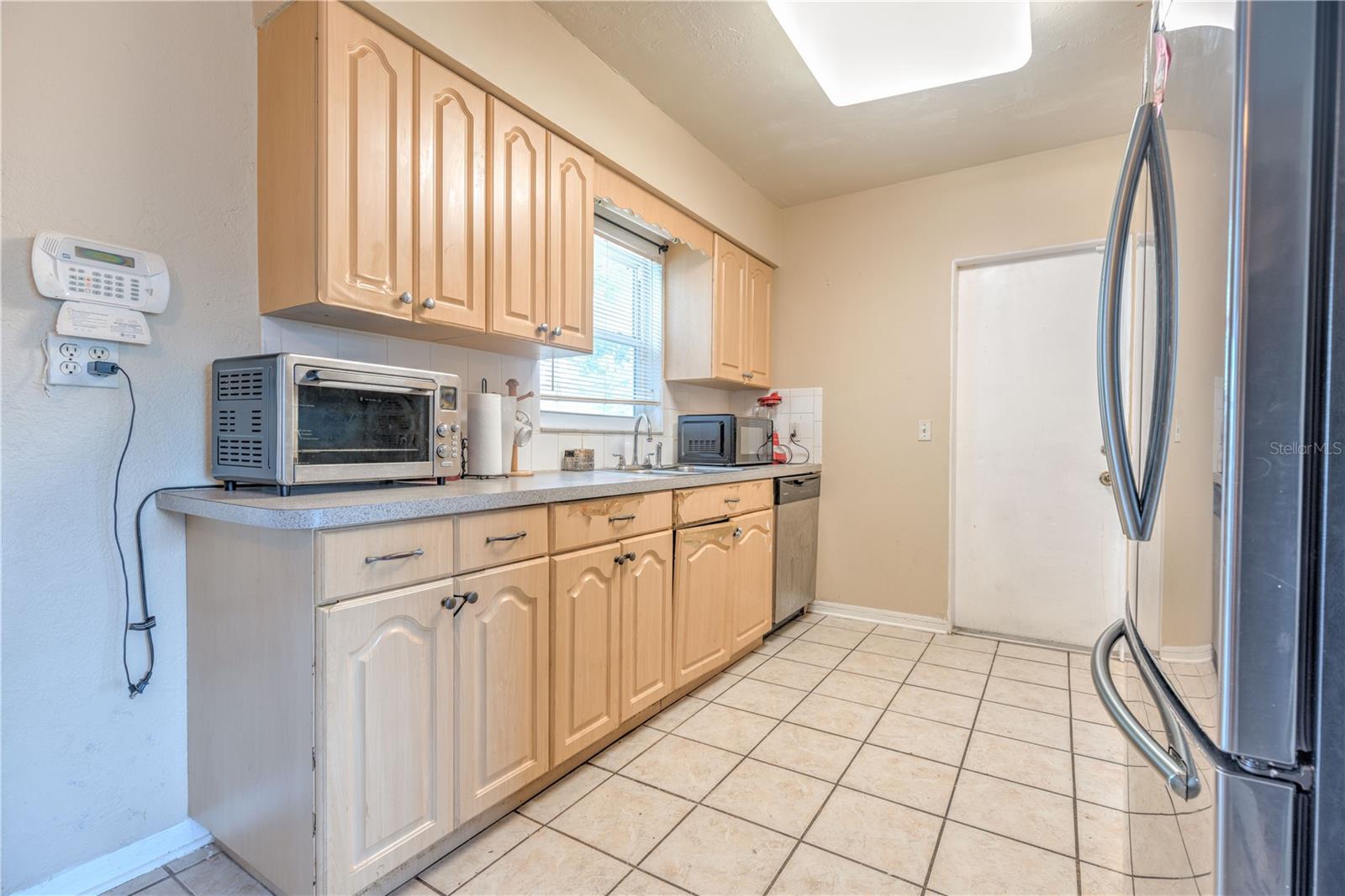 5330 DR MARTIN LUTHER KING JR ST S, ST PETERSBURG, FL, 33705