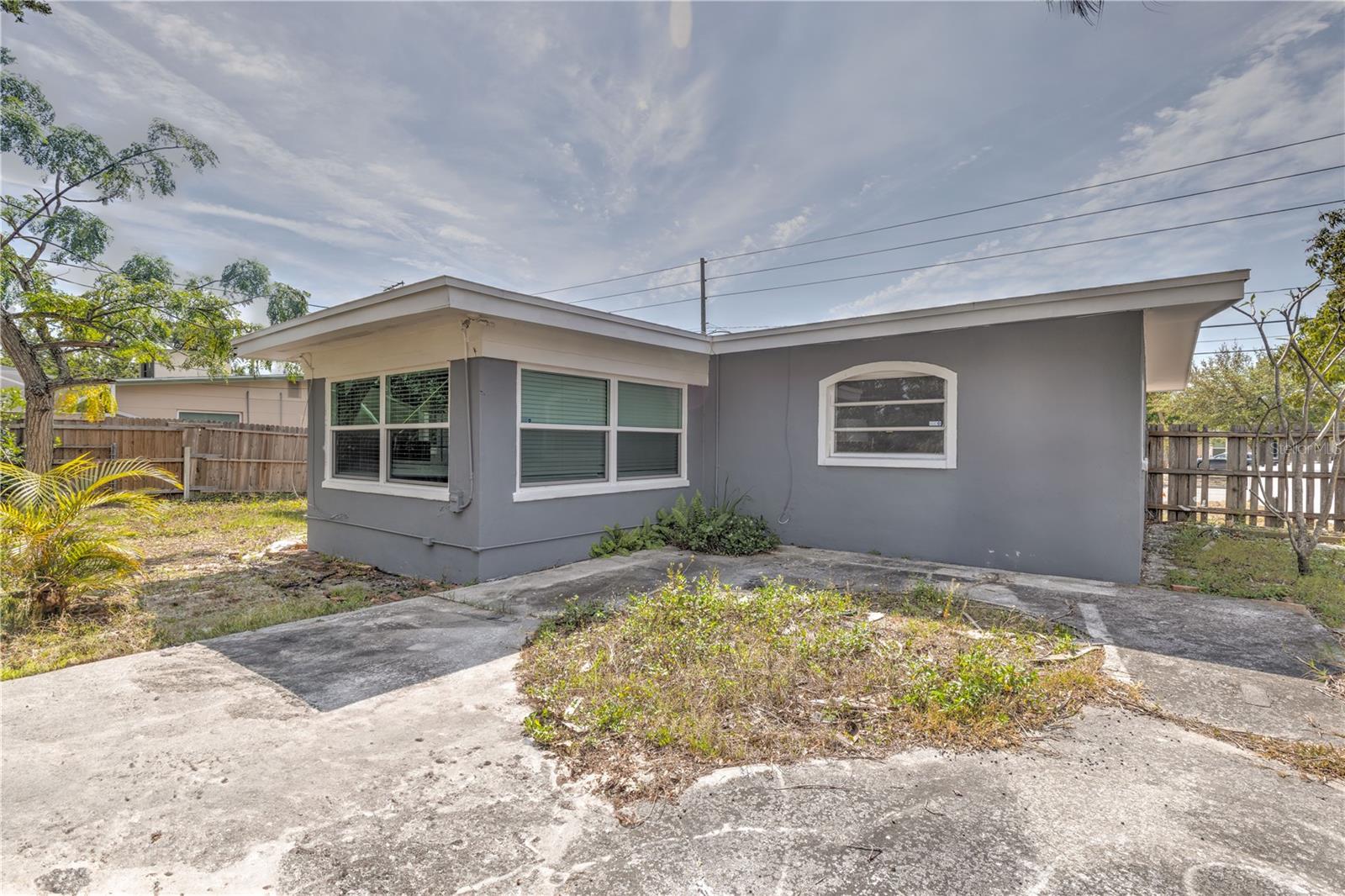 5330 DR MARTIN LUTHER KING JR ST S, ST PETERSBURG, FL, 33705