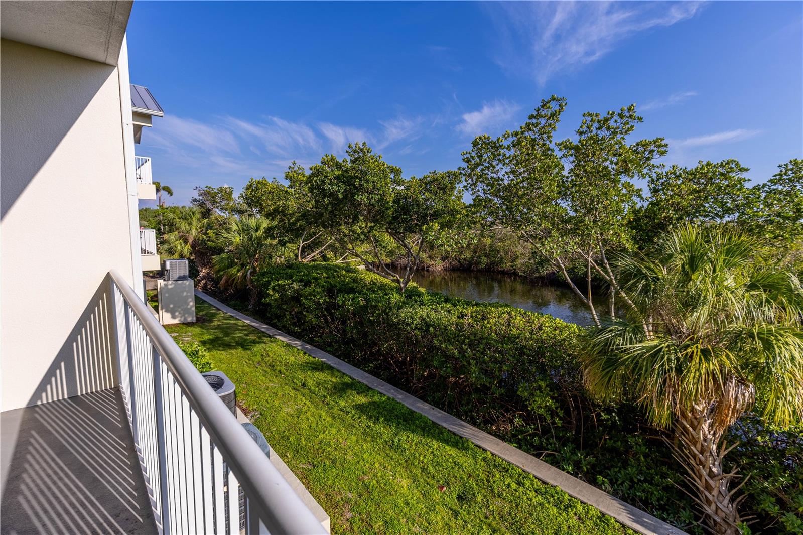 3210 MANGROVE POINT DR, RUSKIN, FL, 33570