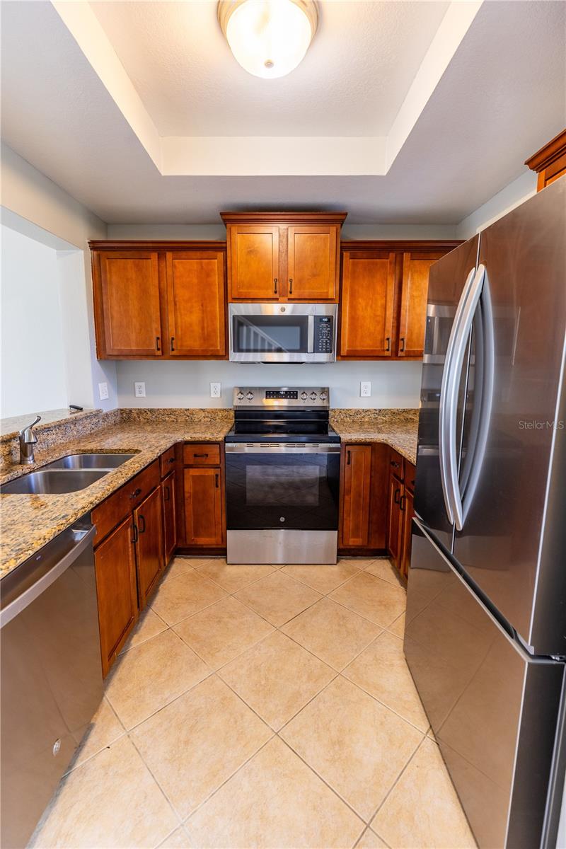 3210 MANGROVE POINT DR, RUSKIN, FL, 33570