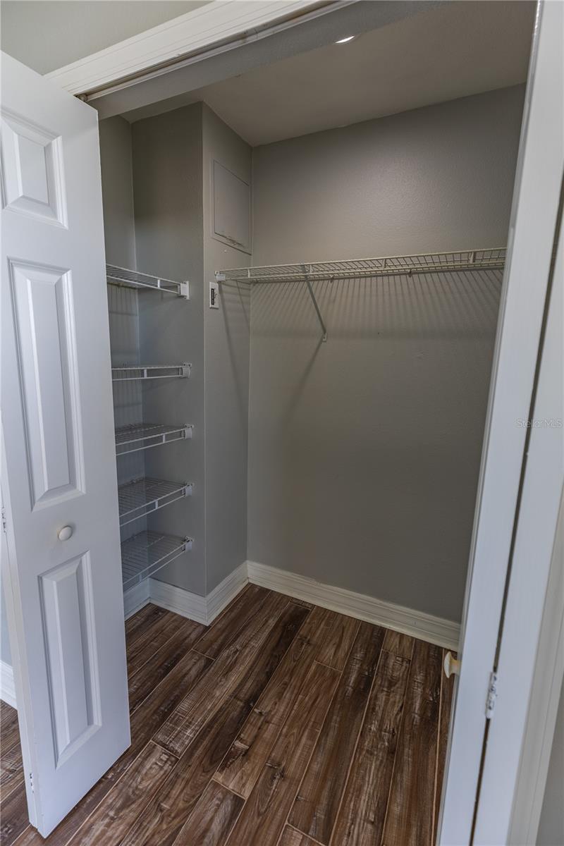 3210 MANGROVE POINT DR, RUSKIN, FL, 33570