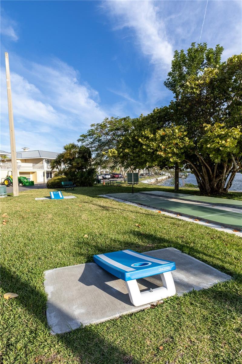 3210 MANGROVE POINT DR, RUSKIN, FL, 33570