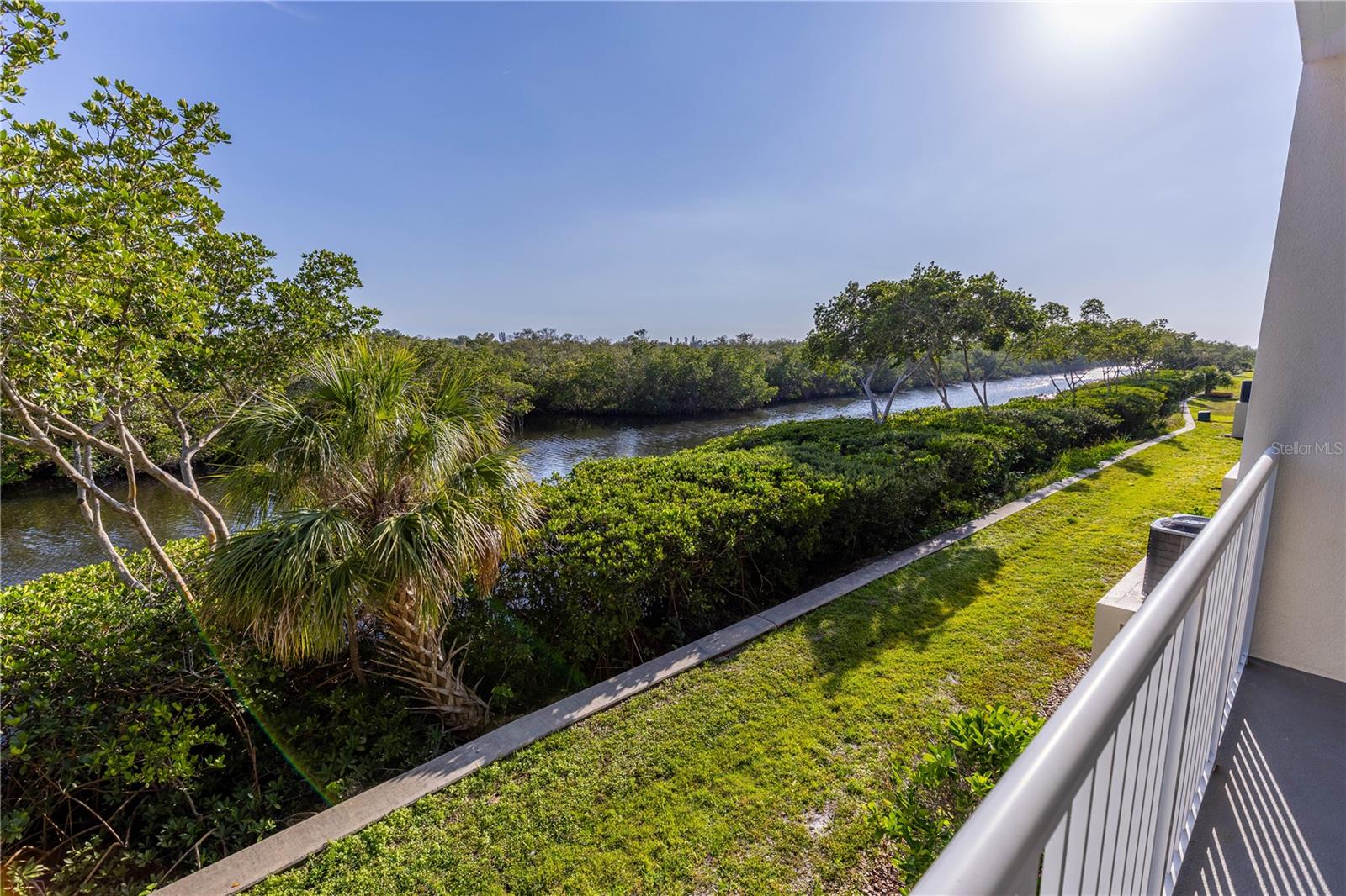 3210 MANGROVE POINT DR, RUSKIN, FL, 33570