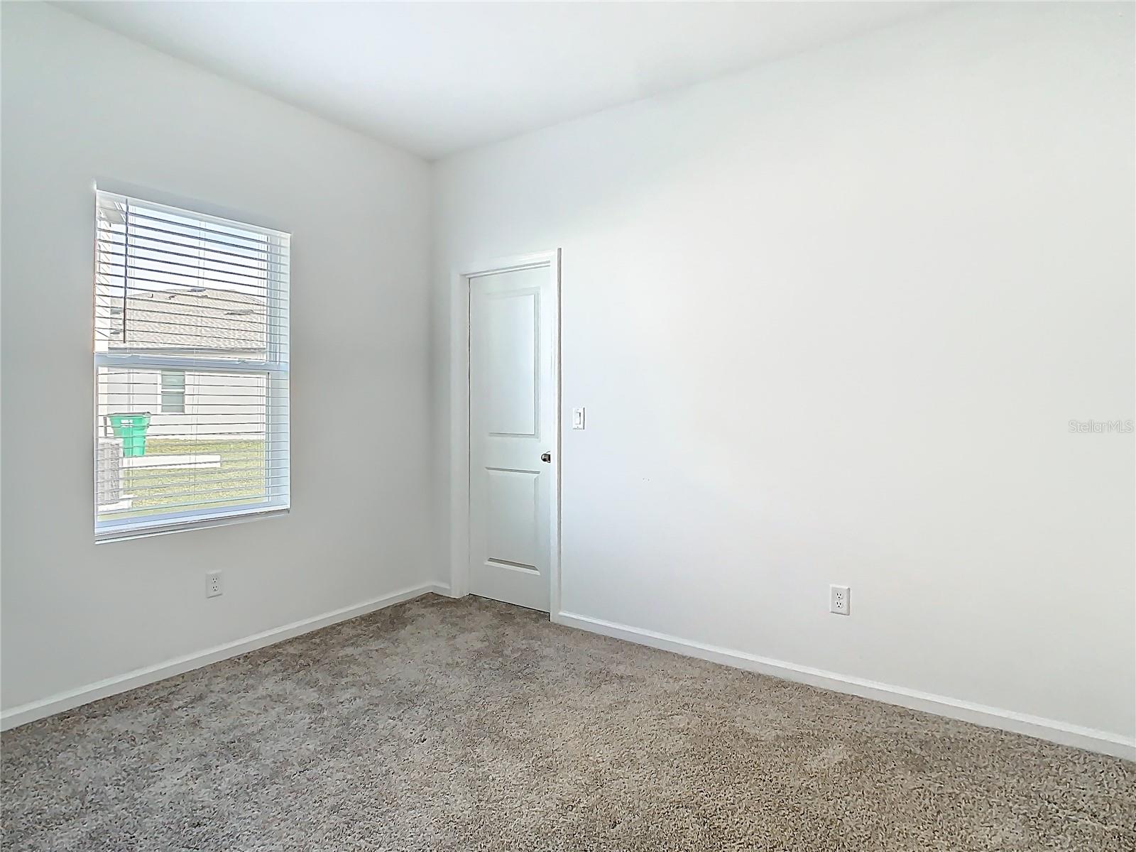 35413 EASTBROOK AVE, ZEPHYRHILLS, FL, 33541