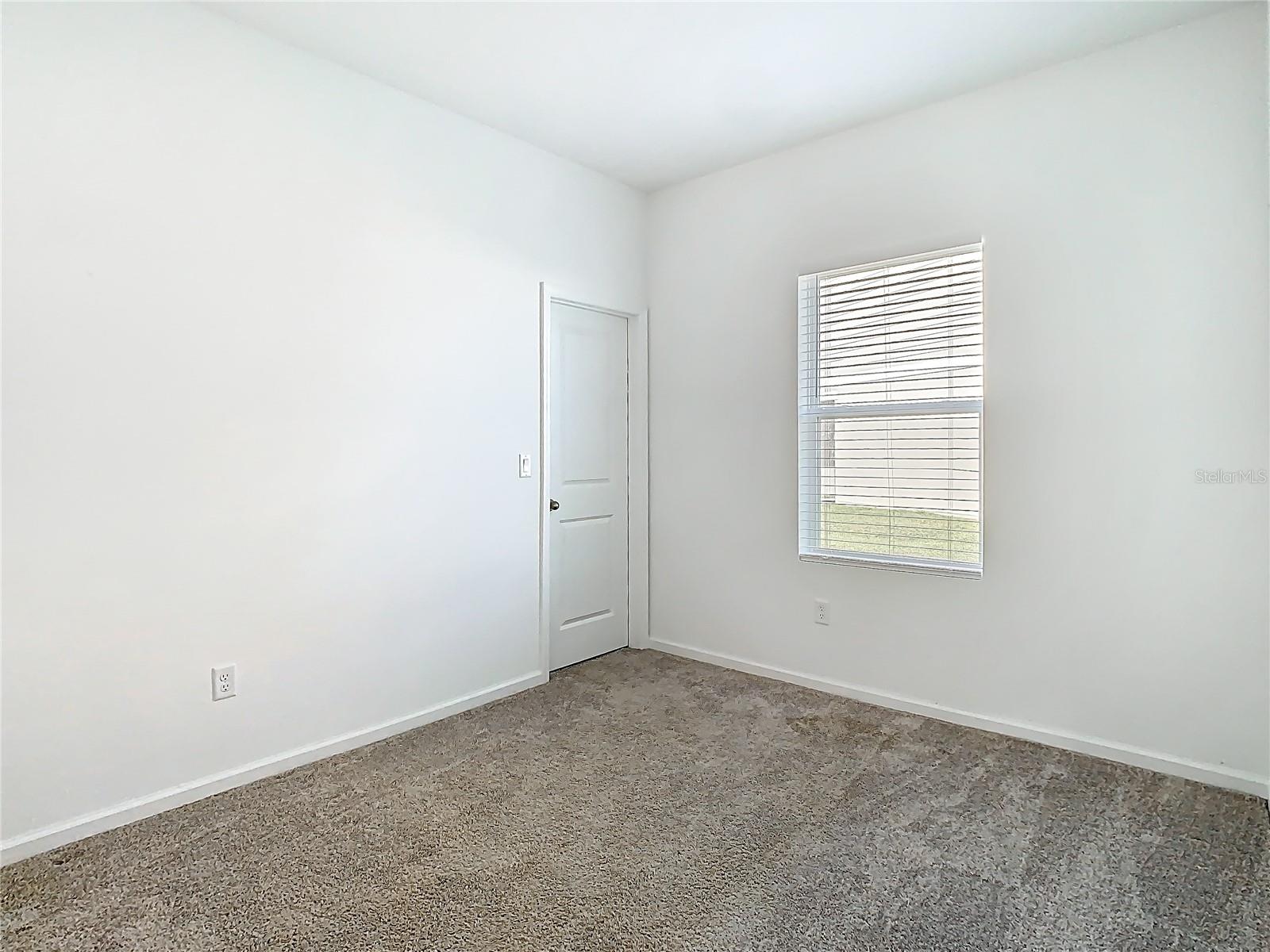 35413 EASTBROOK AVE, ZEPHYRHILLS, FL, 33541