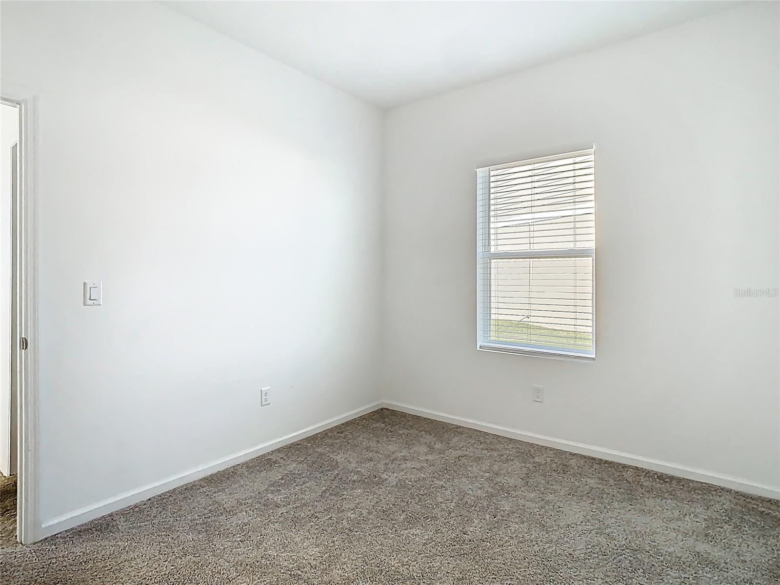 35413 EASTBROOK AVE, ZEPHYRHILLS, FL, 33541