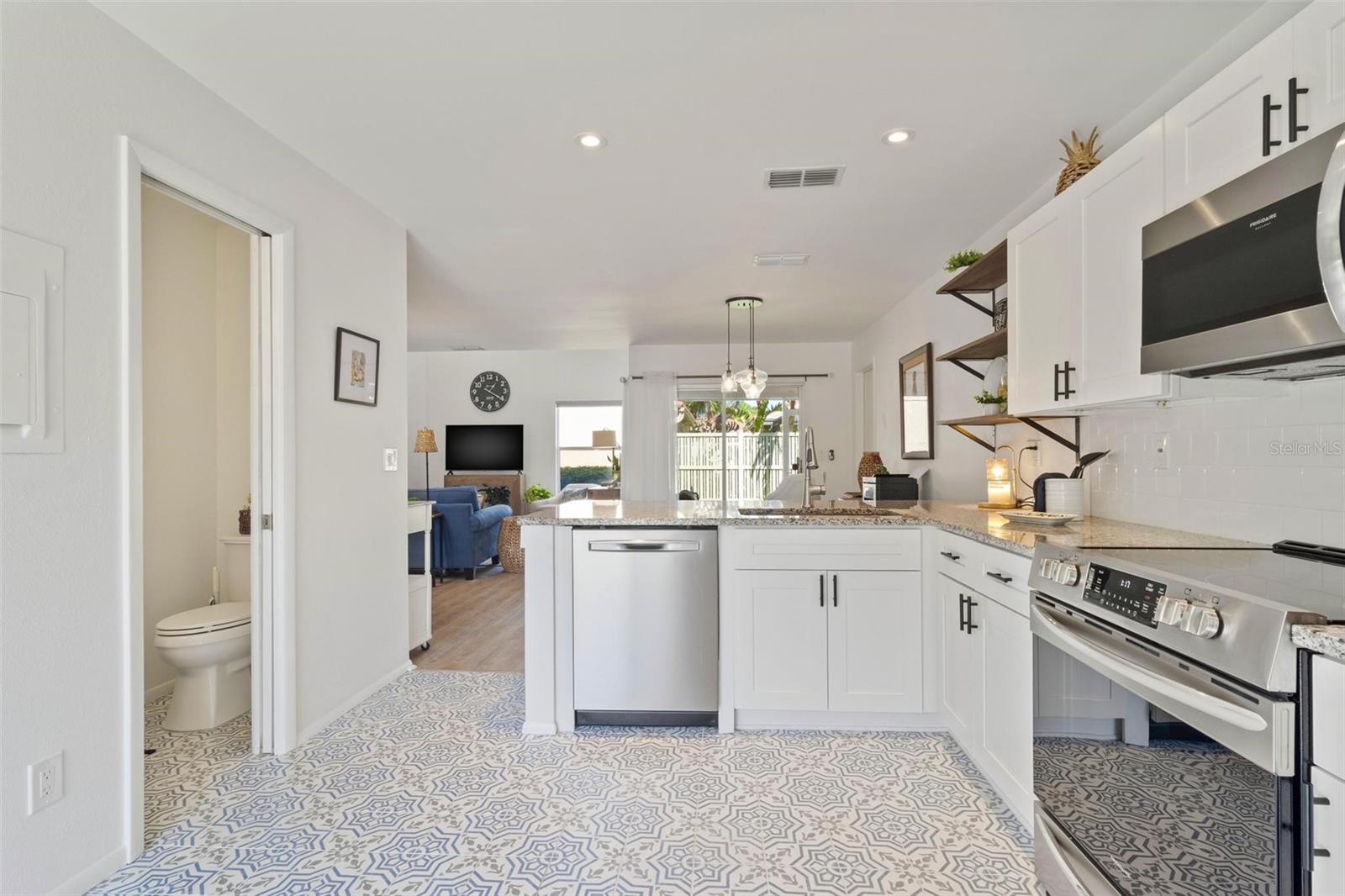 4859 NAPOLI CT NE #4859, ST PETERSBURG, FL, 33703