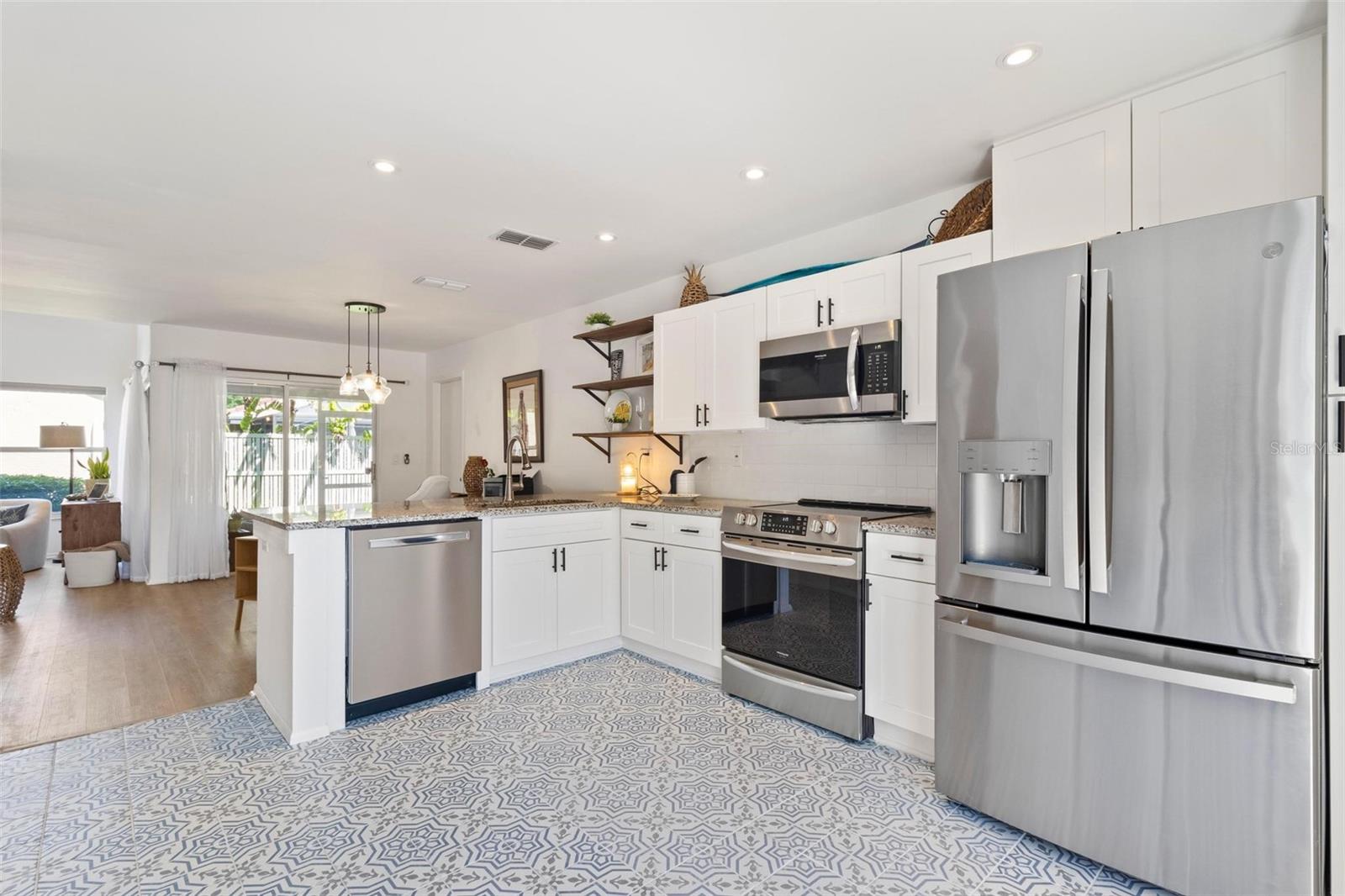 4859 NAPOLI CT NE #4859, ST PETERSBURG, FL, 33703