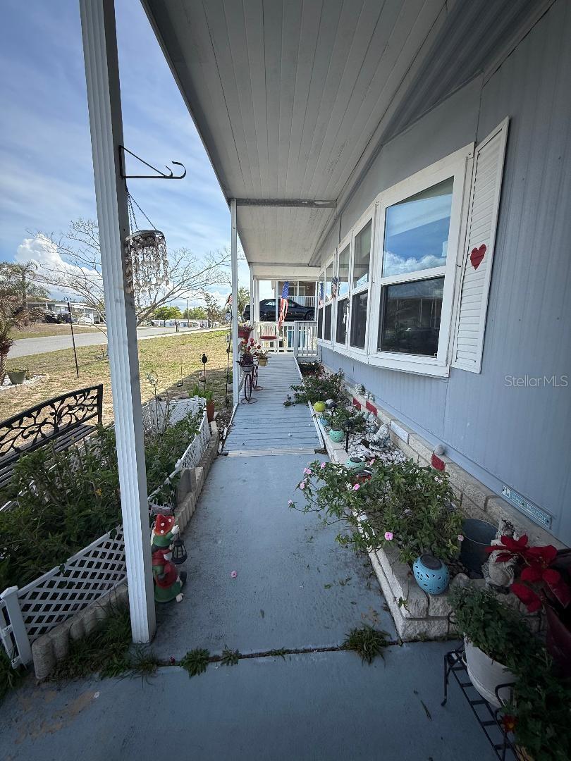 8063 EASTERN CIRCLE DR, BROOKSVILLE, FL, 34613
