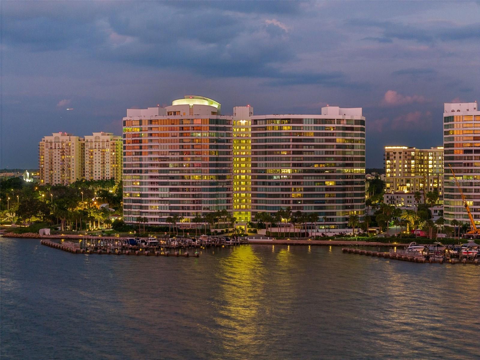 988 BLVD OF THE ARTS #109, SARASOTA, FL, 34236