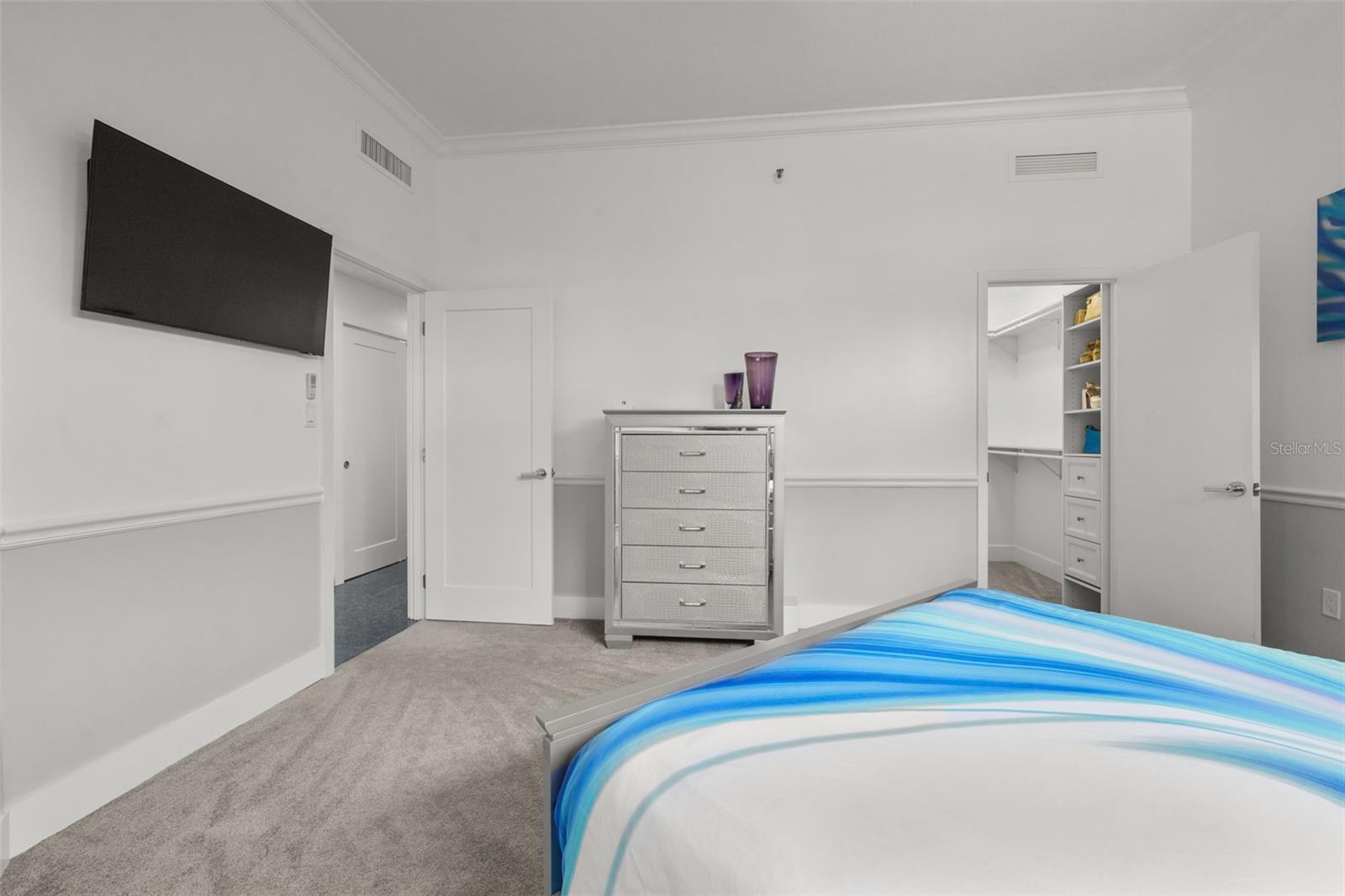 988 BLVD OF THE ARTS #109, SARASOTA, FL, 34236