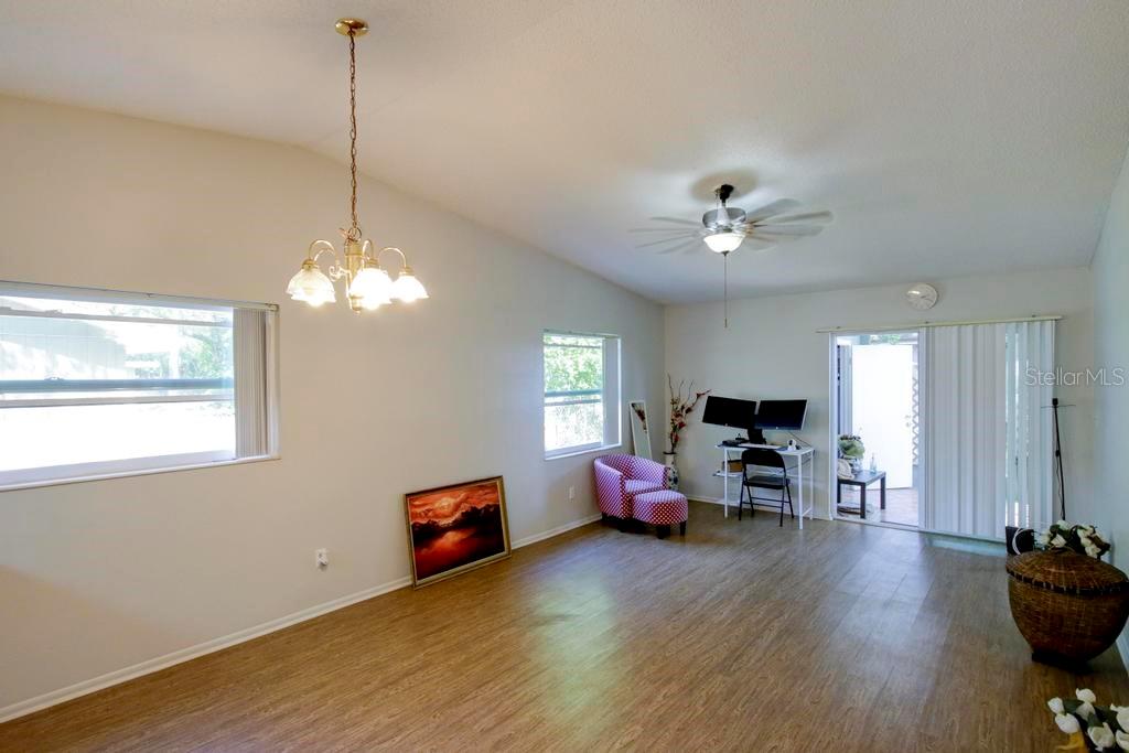 2725 BELLE HAVEN DR, CLEARWATER, FL, 33763