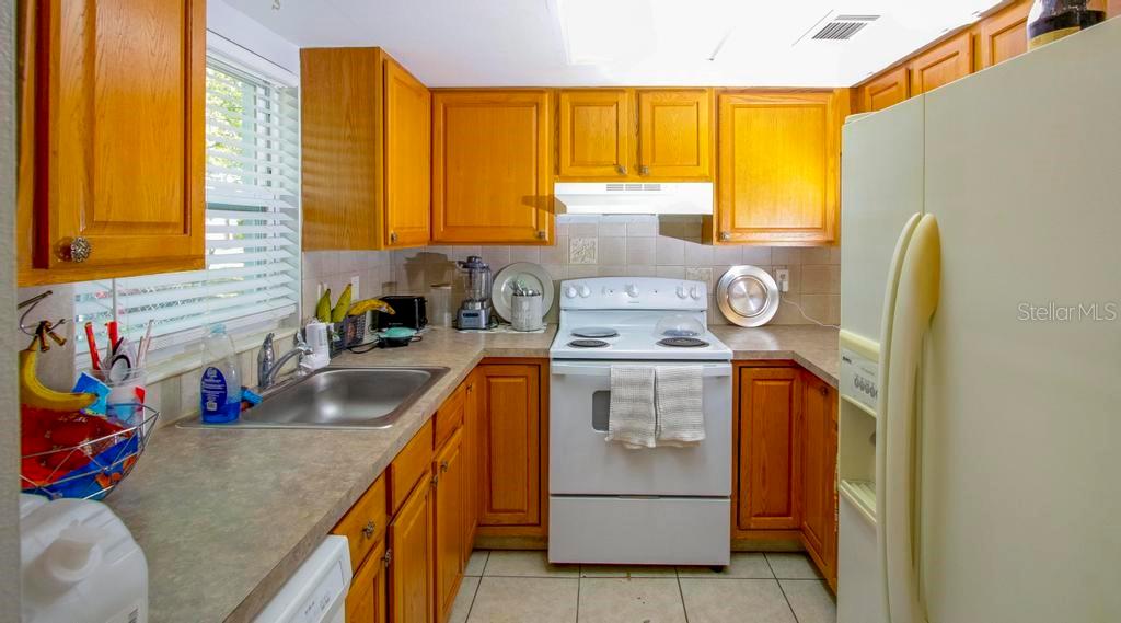 2725 BELLE HAVEN DR, CLEARWATER, FL, 33763