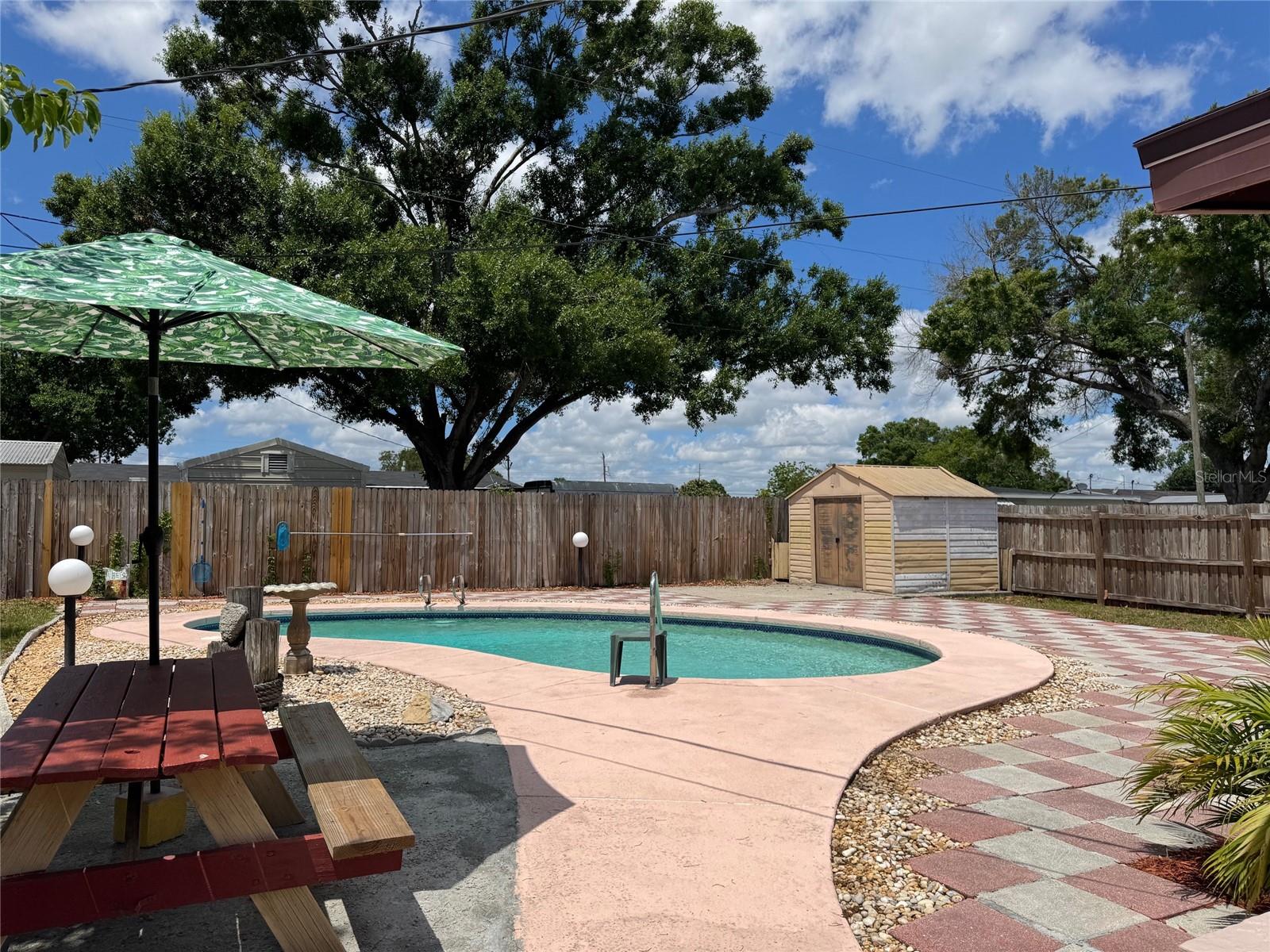 6420 N THATCHER AVE, TAMPA, FL, 33614