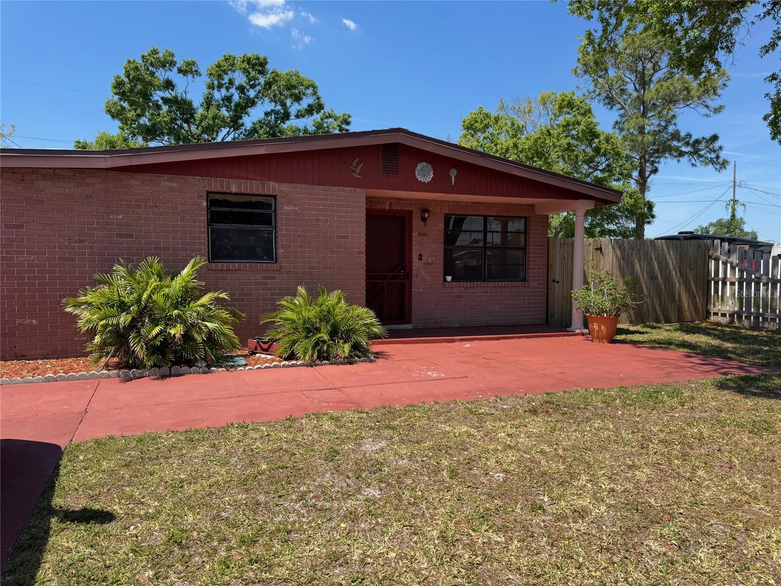 6420 N THATCHER AVE, TAMPA, FL, 33614