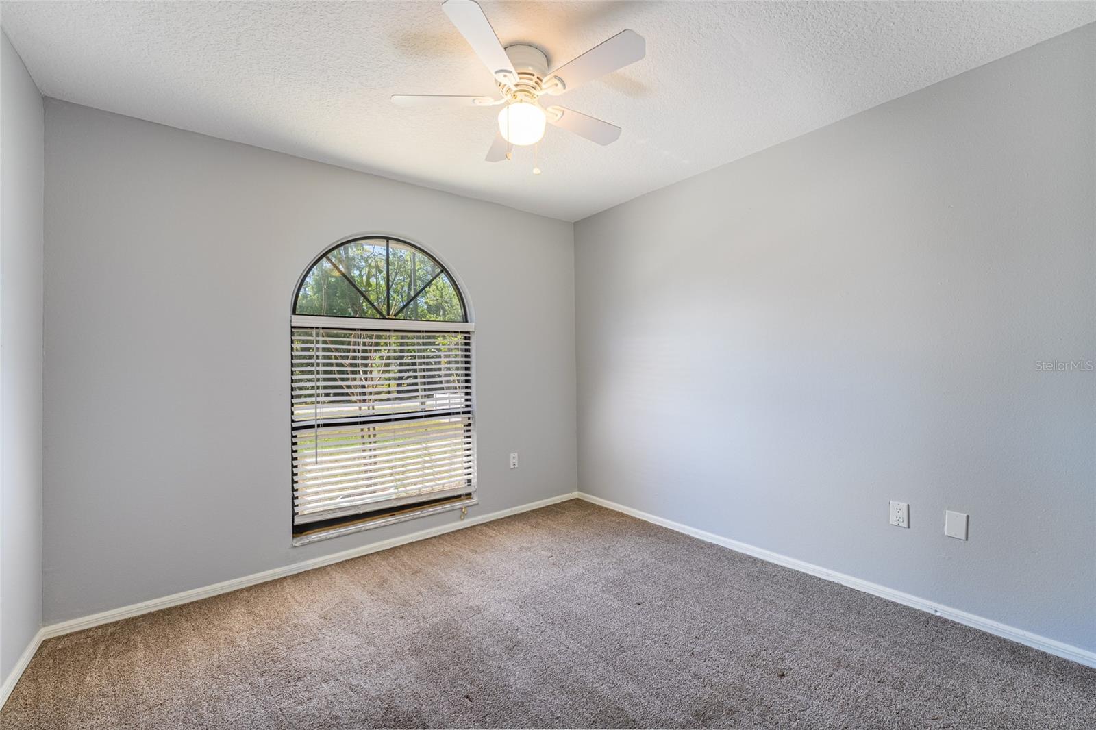 515 COLUMBUS AVE, ORANGE CITY, FL, 32763