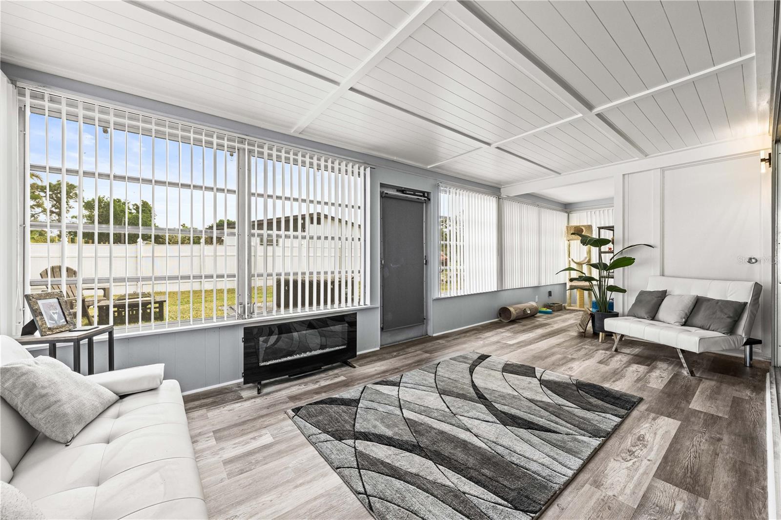 4409 MACEACHEN BLVD, SARASOTA, FL, 34233