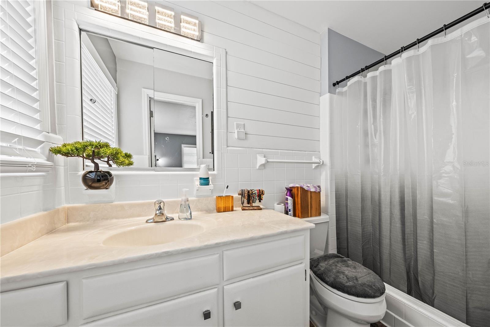 4409 MACEACHEN BLVD, SARASOTA, FL, 34233