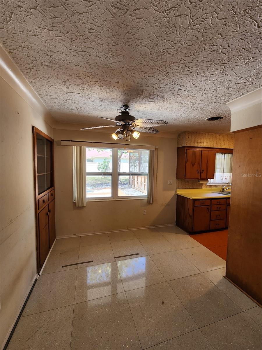 2727 WALDEMERE ST, SARASOTA, FL, 34239