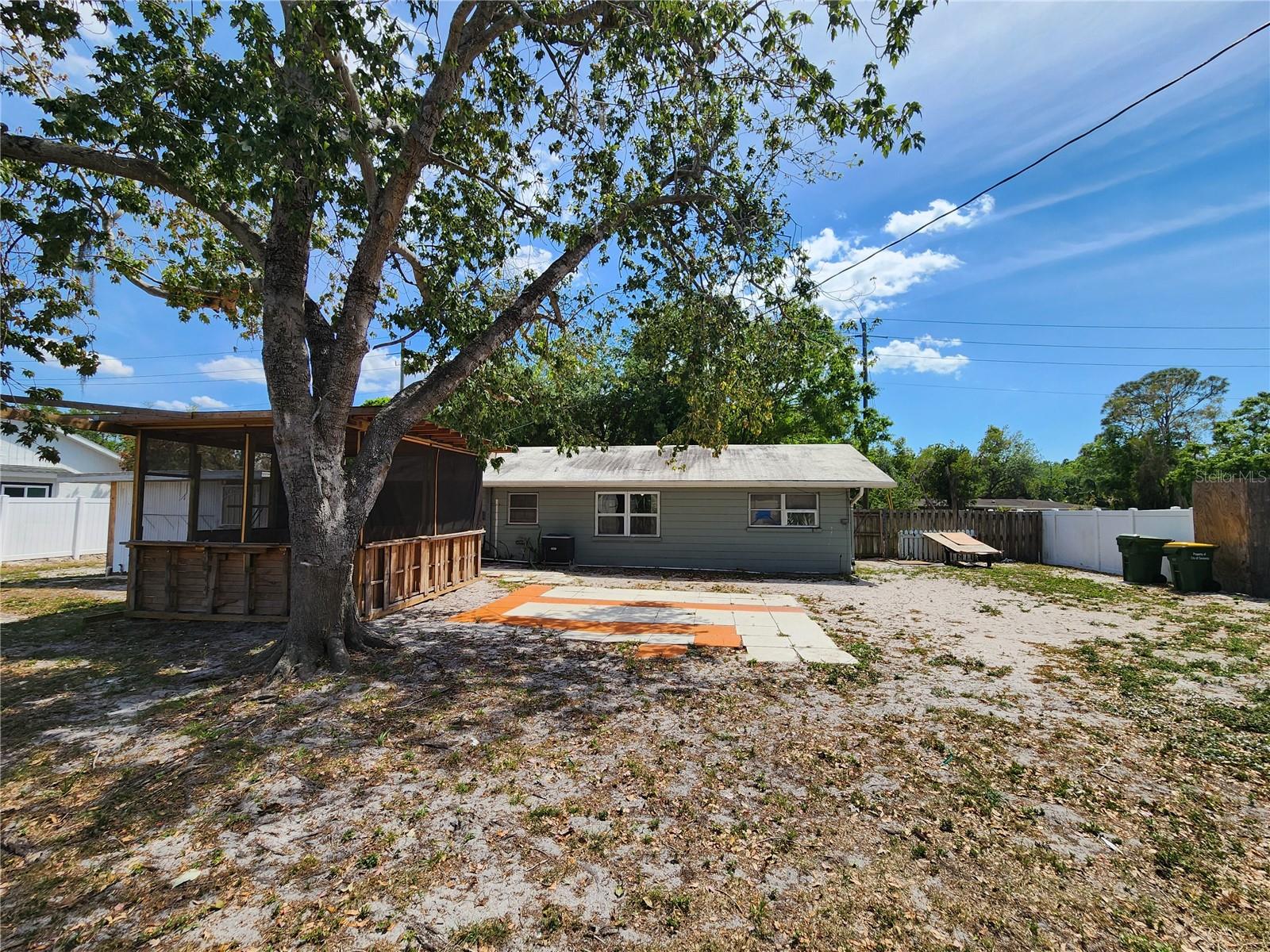 2727 WALDEMERE ST, SARASOTA, FL, 34239