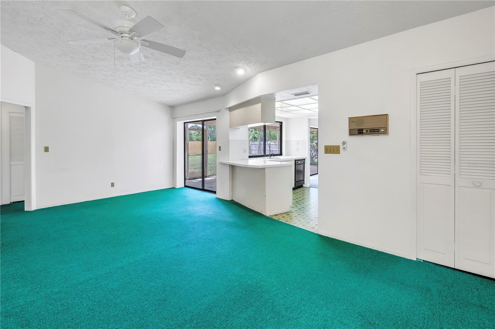 8020 CRANBROOK CT, SEMINOLE, FL, 33777
