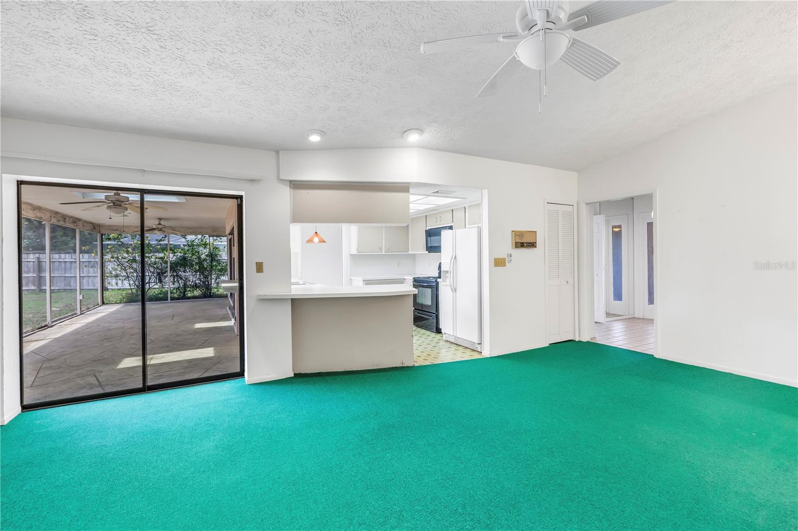 8020 CRANBROOK CT, SEMINOLE, FL, 33777