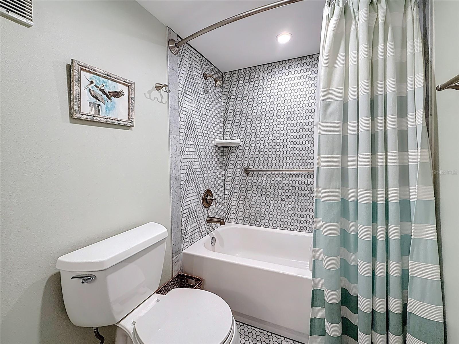 1 KEY CAPRI #301E, TREASURE ISLAND, FL, 33706