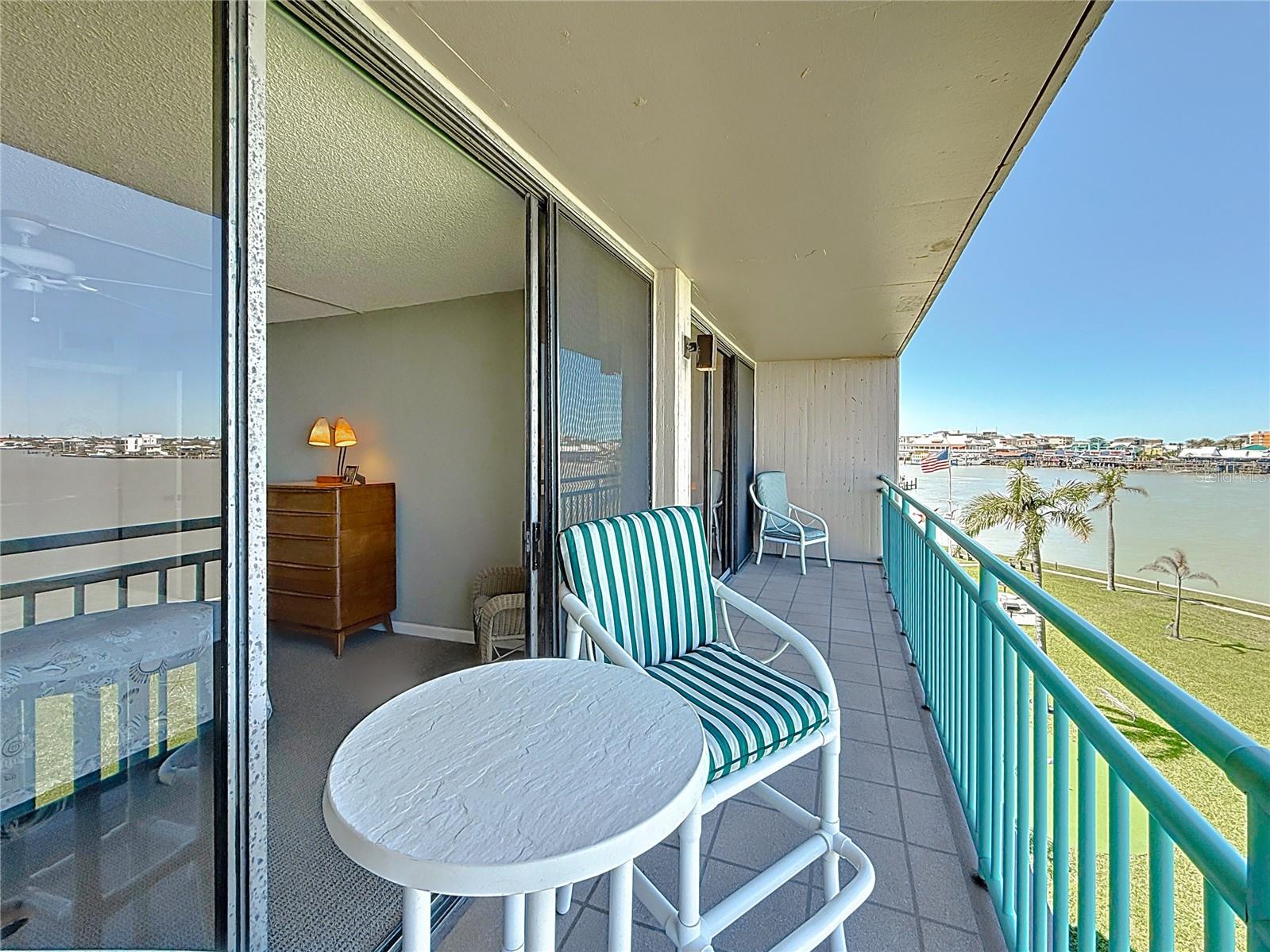 1 KEY CAPRI #301E, TREASURE ISLAND, FL, 33706