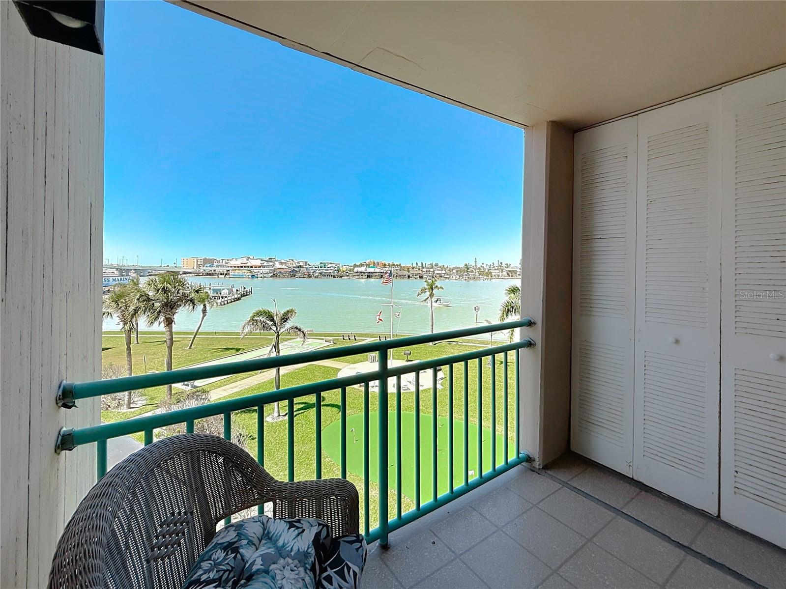 1 KEY CAPRI #301E, TREASURE ISLAND, FL, 33706
