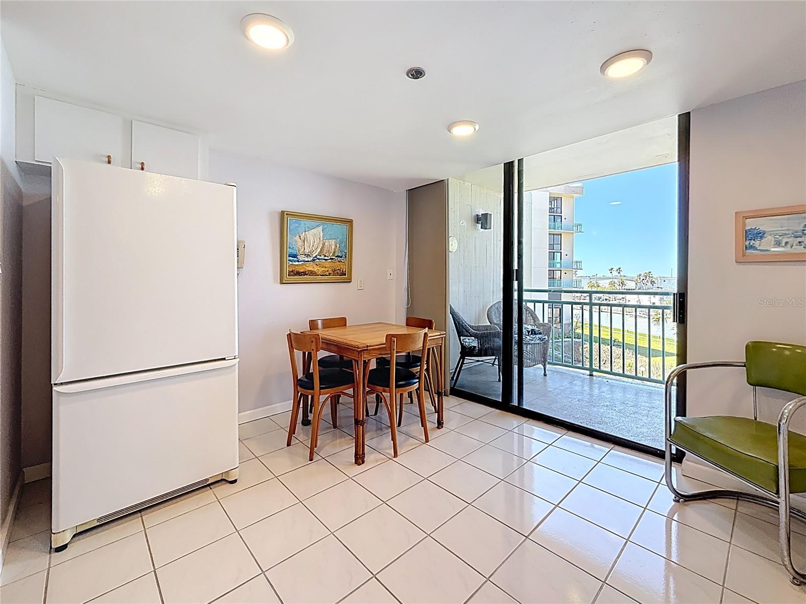 1 KEY CAPRI #301E, TREASURE ISLAND, FL, 33706