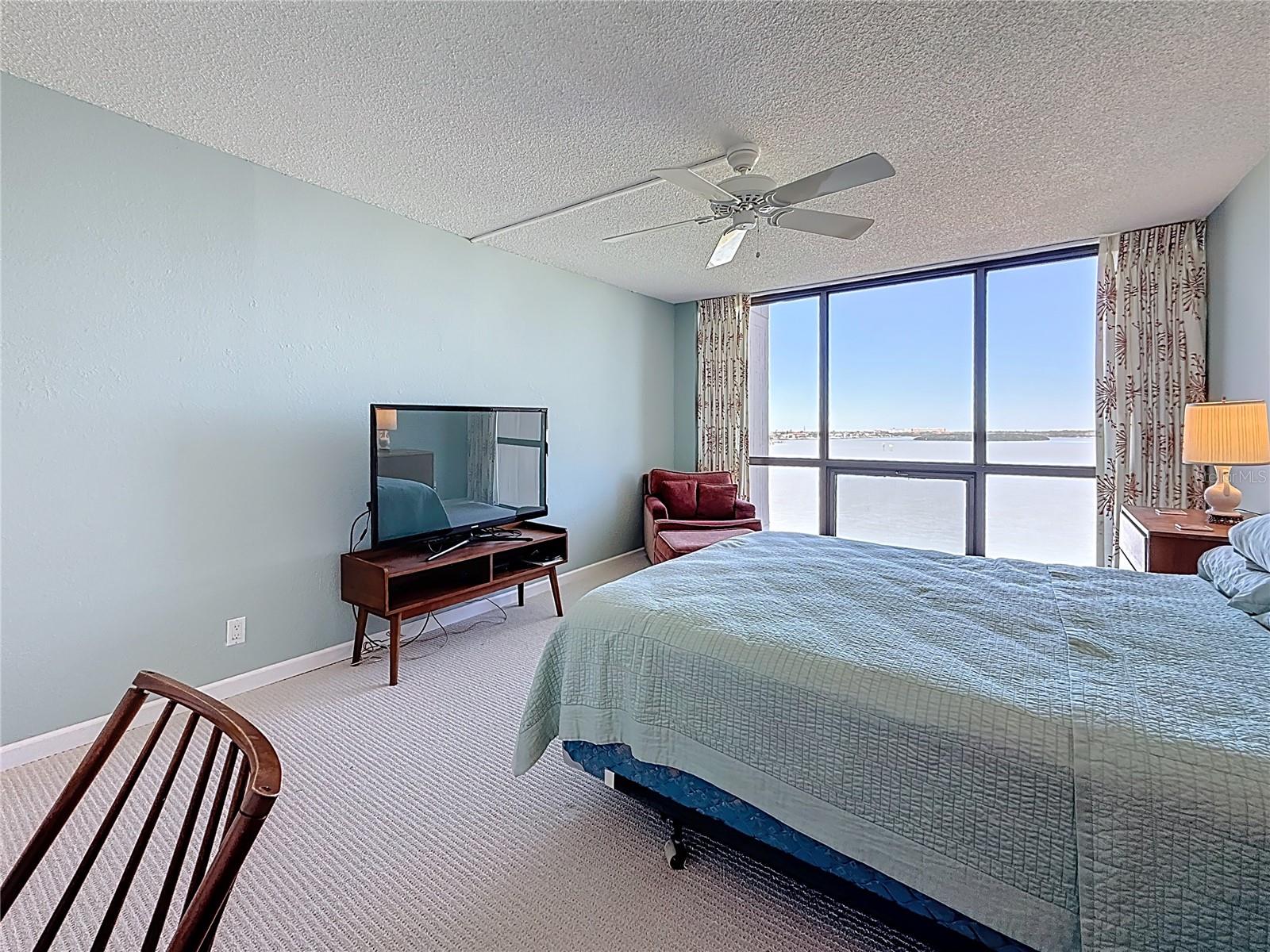 1 KEY CAPRI #301E, TREASURE ISLAND, FL, 33706
