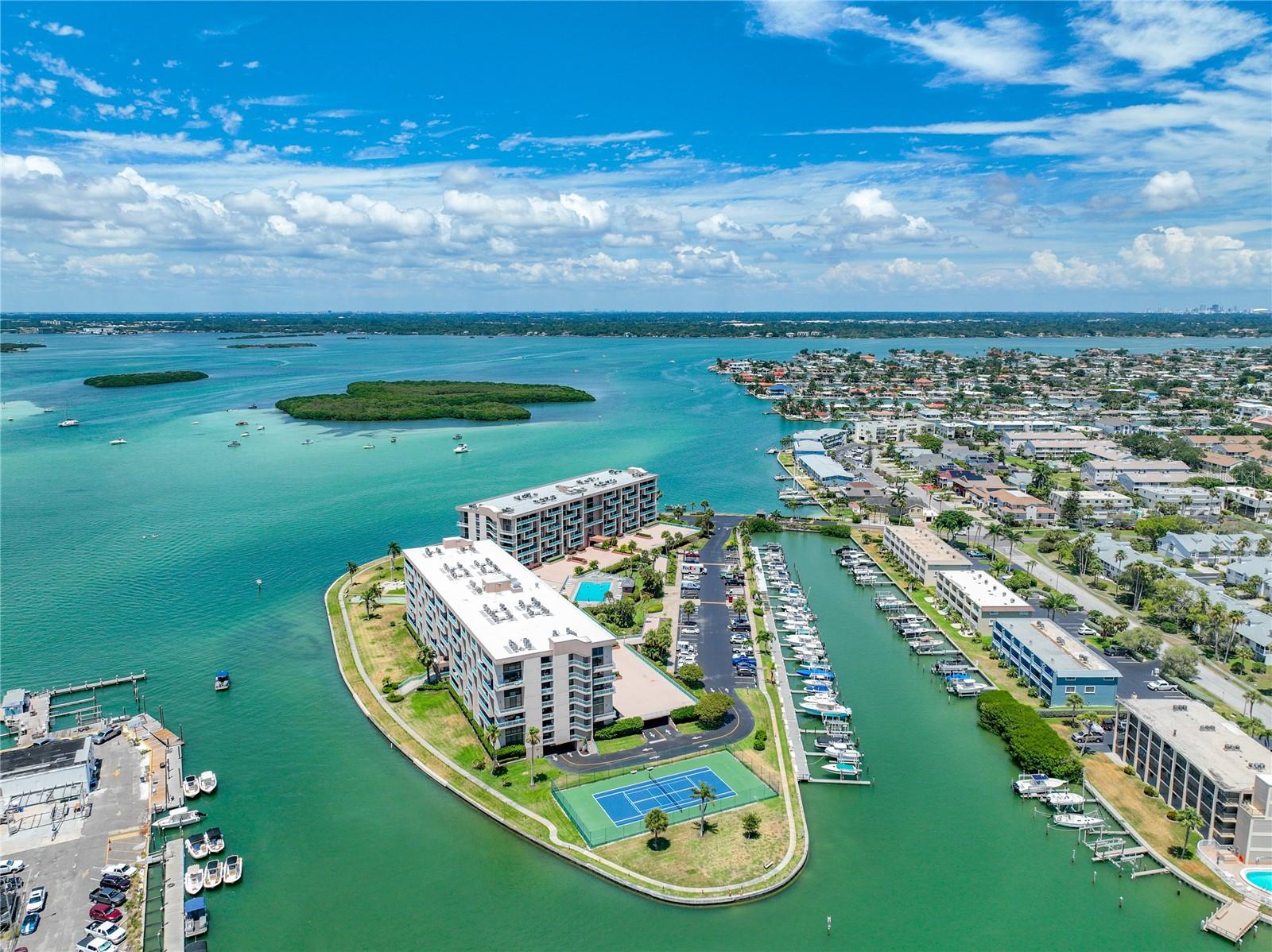 1 KEY CAPRI #301E, TREASURE ISLAND, FL, 33706