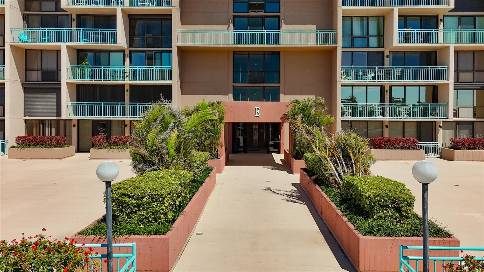 1 KEY CAPRI #301E, TREASURE ISLAND, FL, 33706