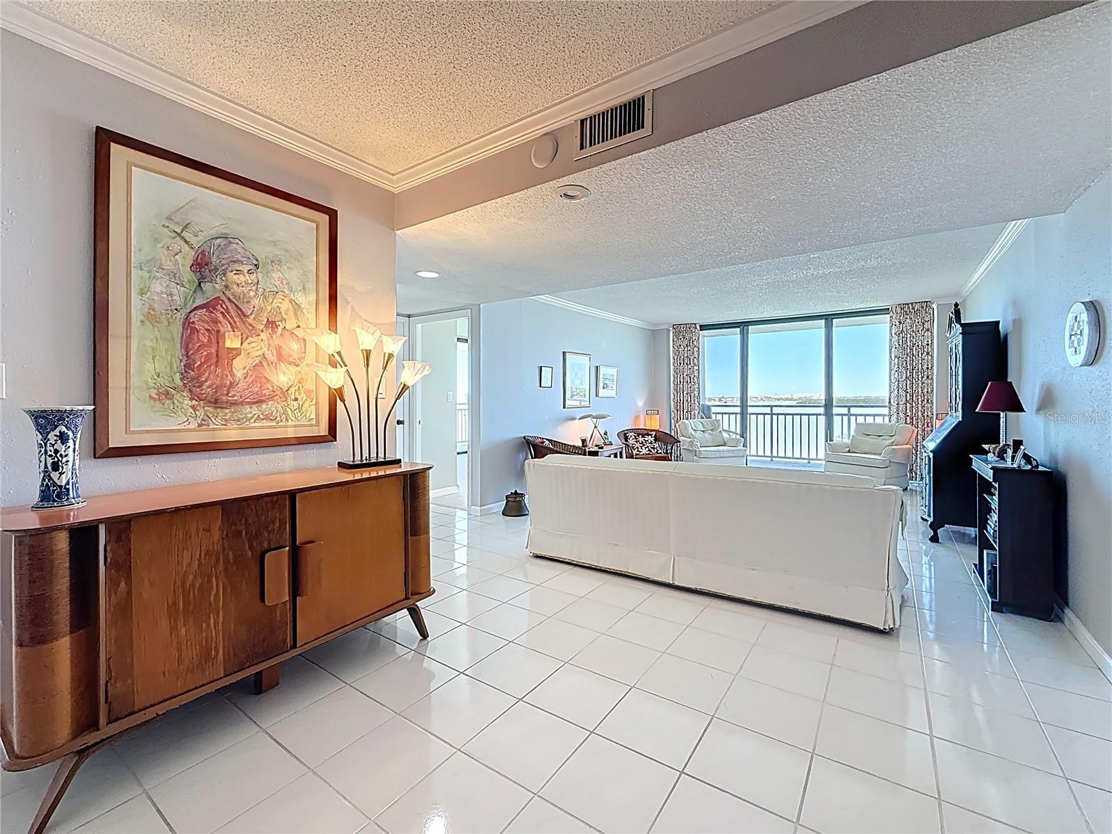 1 KEY CAPRI #301E, TREASURE ISLAND, FL, 33706