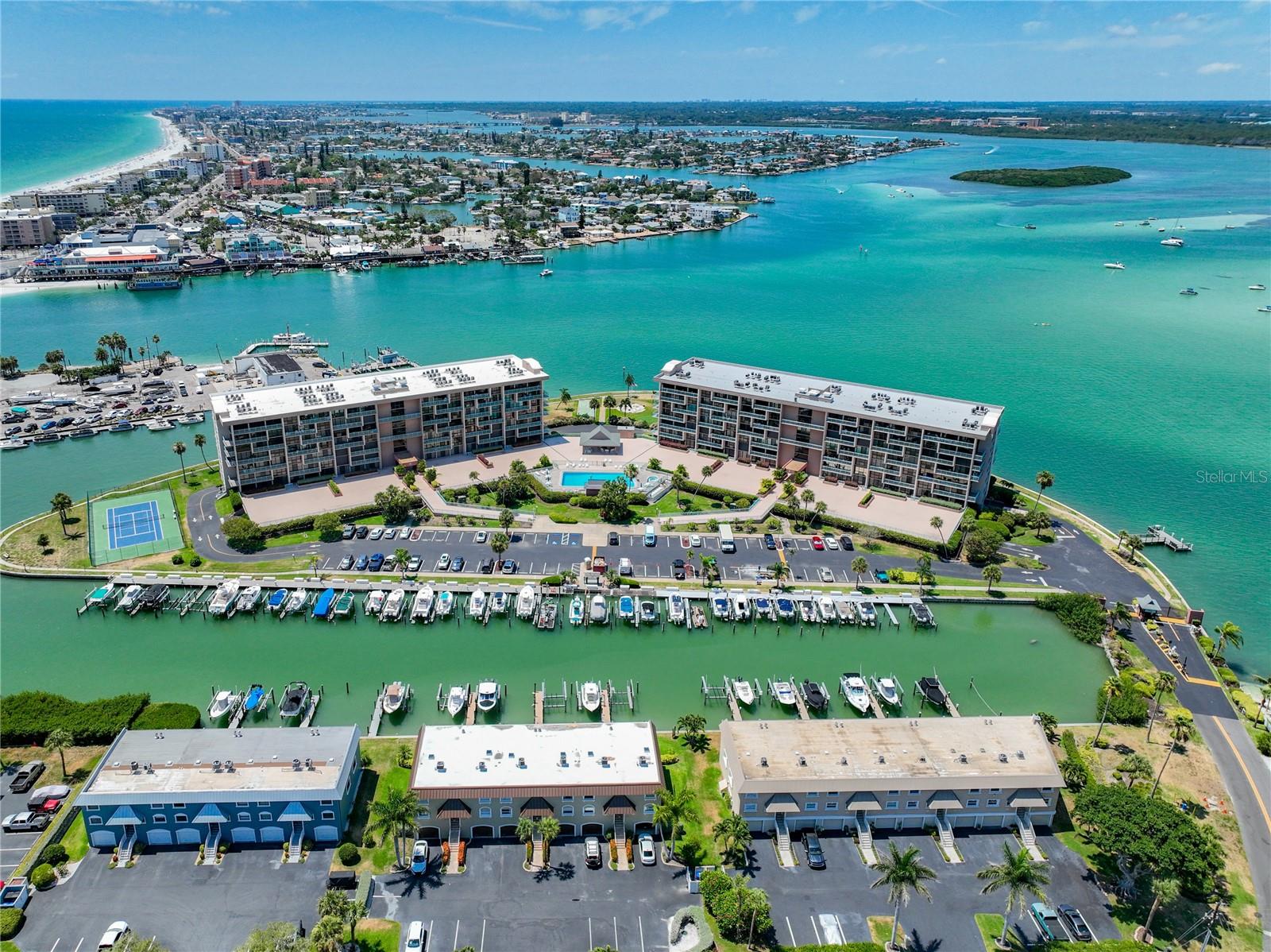 1 KEY CAPRI #301E, TREASURE ISLAND, FL, 33706