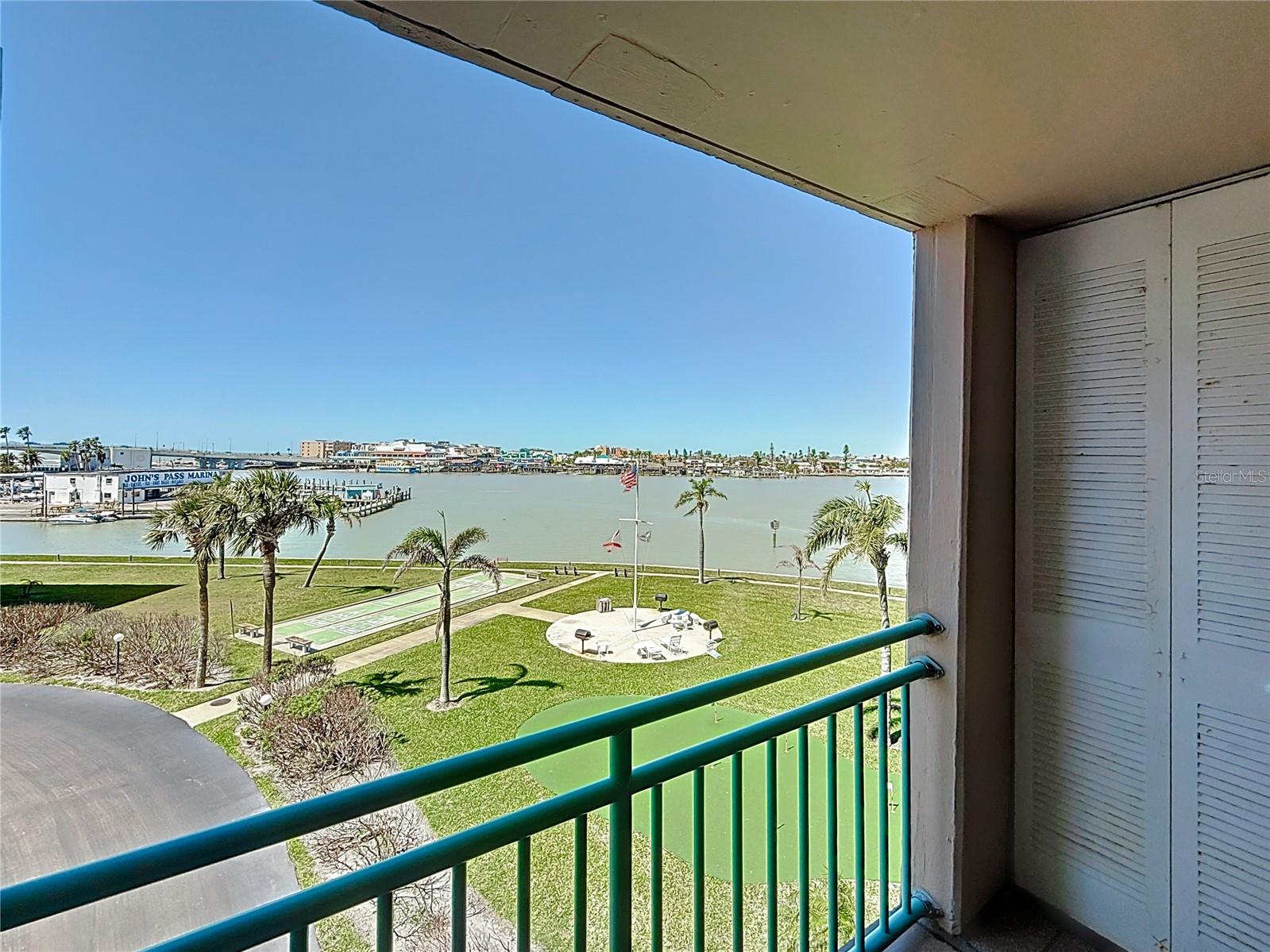 1 KEY CAPRI #301E, TREASURE ISLAND, FL, 33706