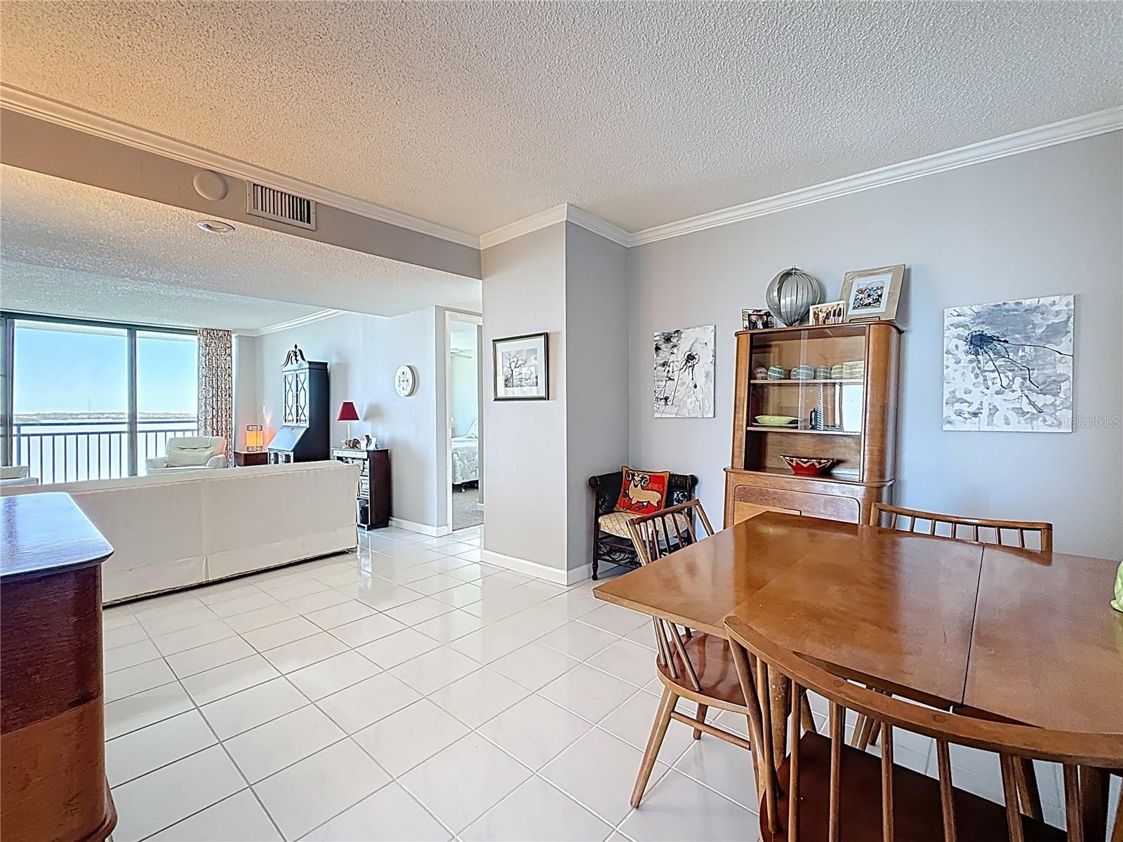 1 KEY CAPRI #301E, TREASURE ISLAND, FL, 33706