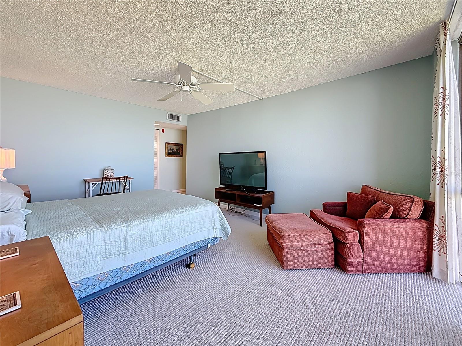 1 KEY CAPRI #301E, TREASURE ISLAND, FL, 33706