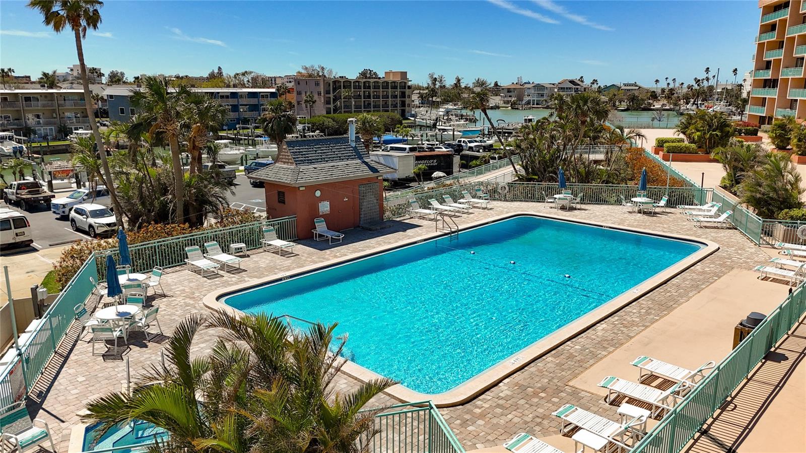 1 KEY CAPRI #301E, TREASURE ISLAND, FL, 33706