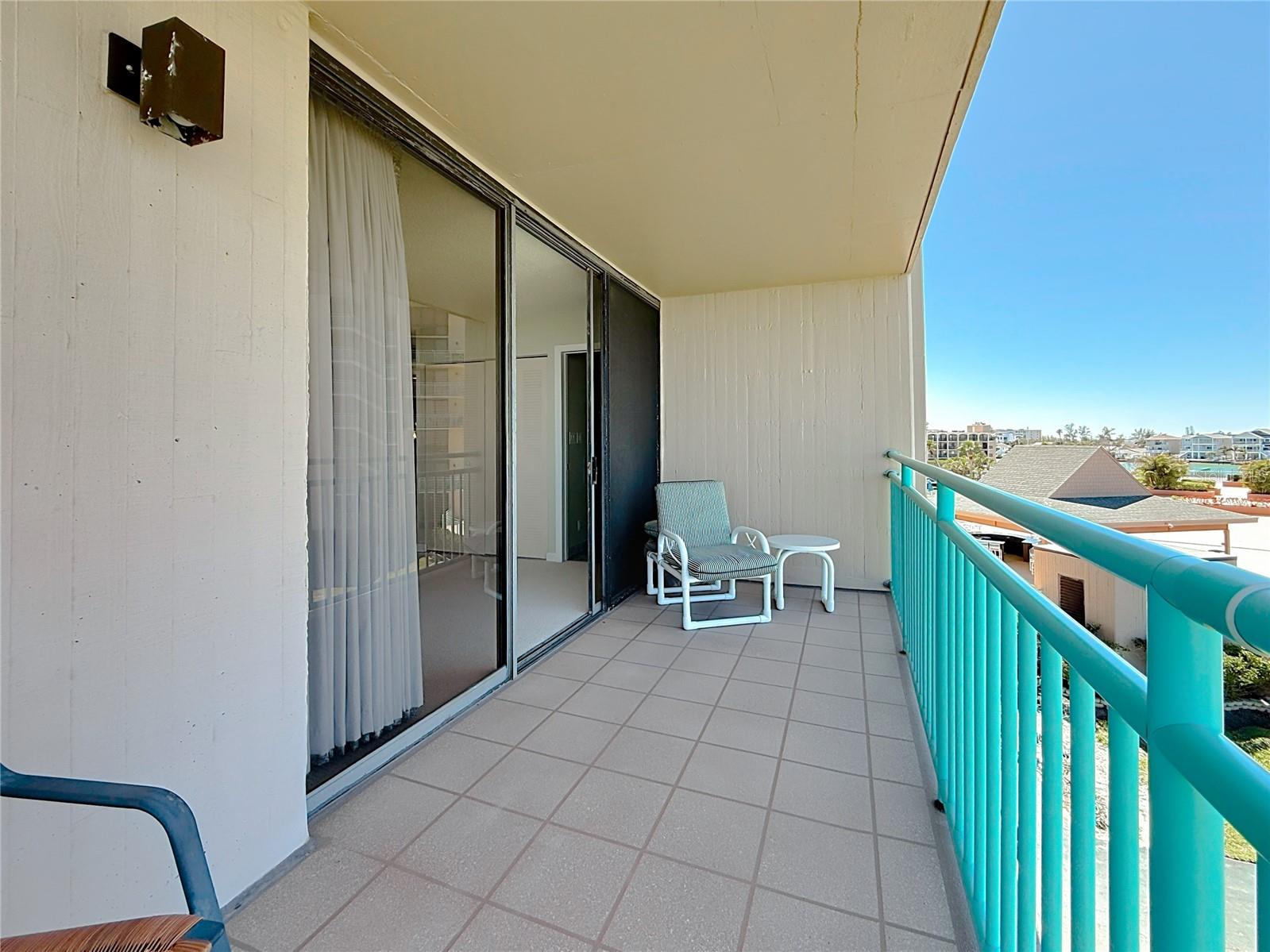 1 KEY CAPRI #301E, TREASURE ISLAND, FL, 33706