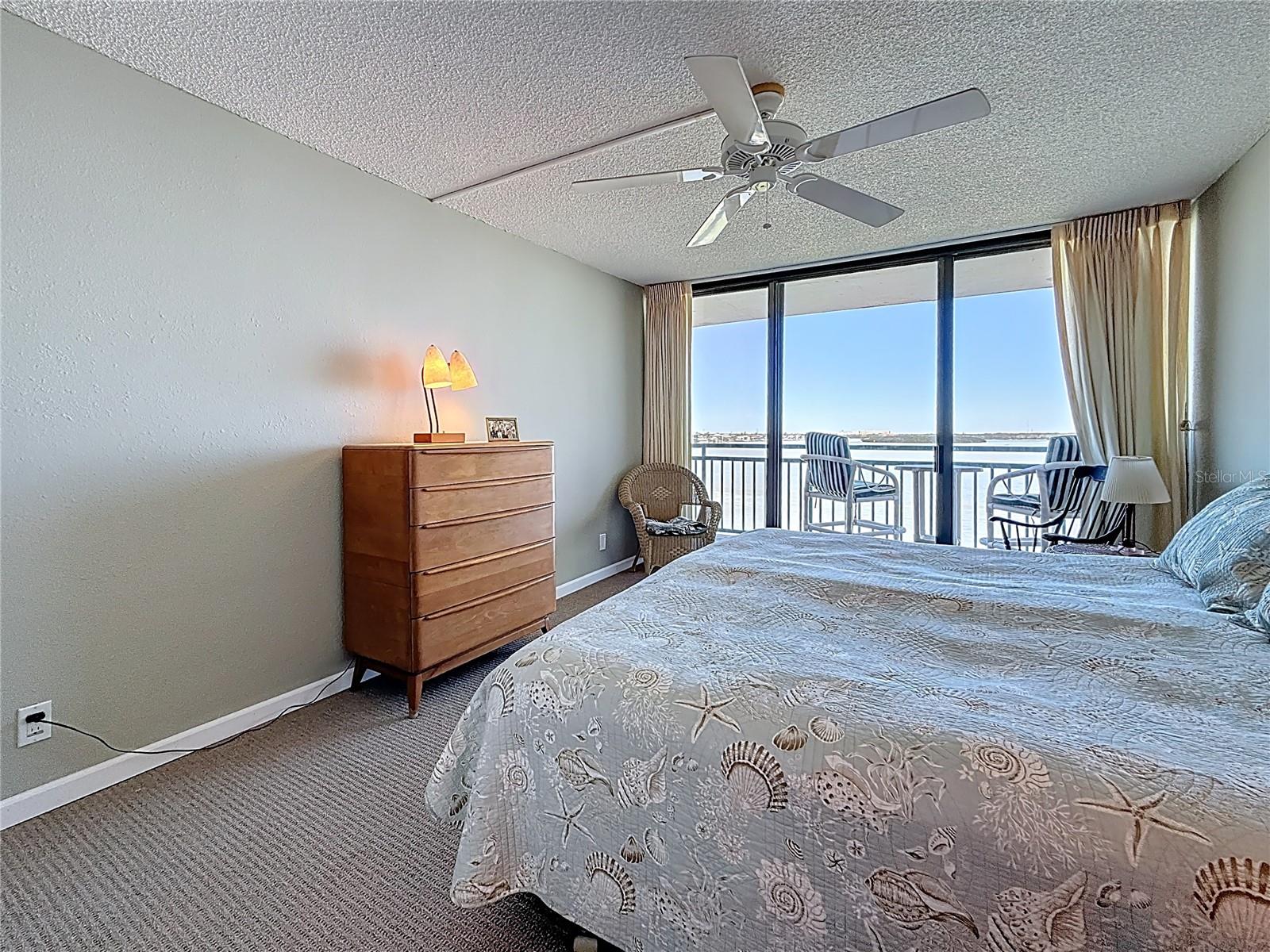 1 KEY CAPRI #301E, TREASURE ISLAND, FL, 33706